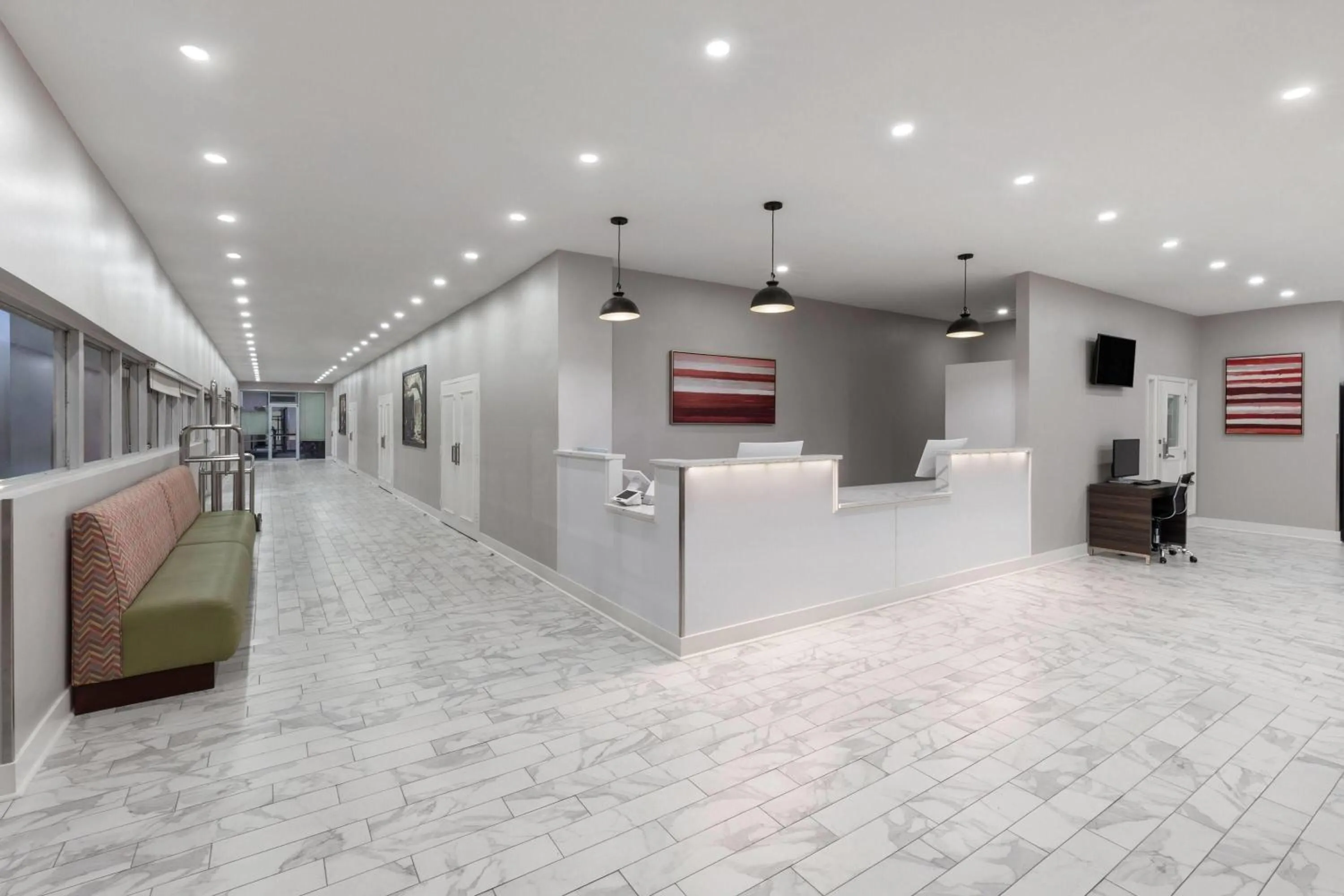 Lobby or reception in Days Inn by Wyndham Kenner/New Orleans Airport South