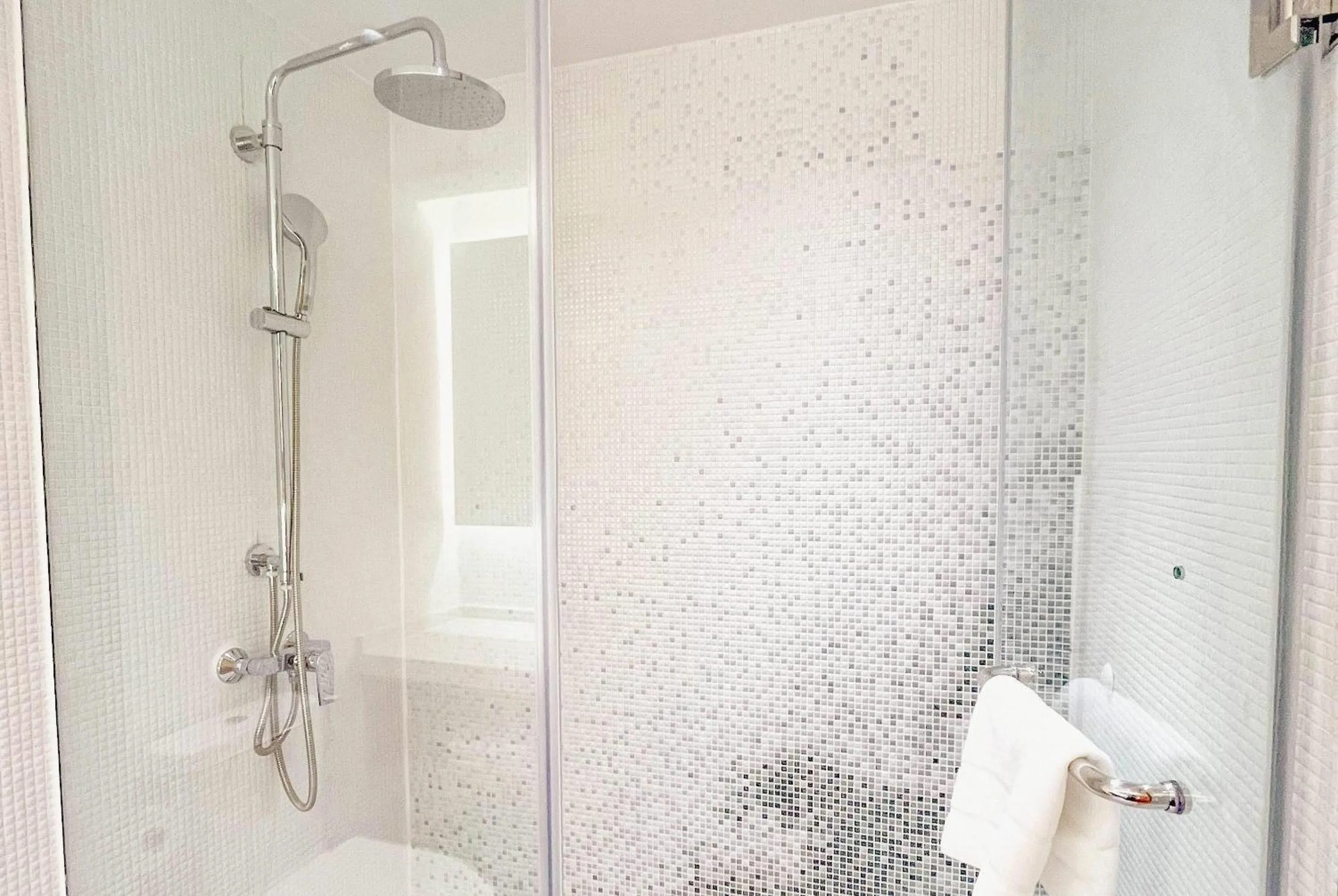 Shower in Wyndham Garden Phuket Kamala