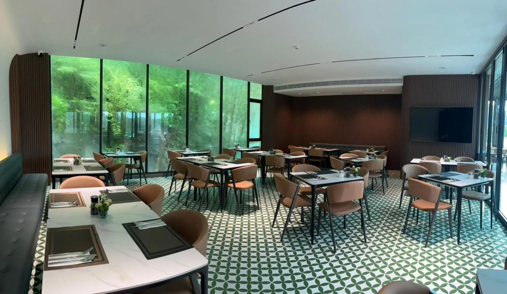 Restaurant/places to eat in Wyndham Garden Phuket Kamala