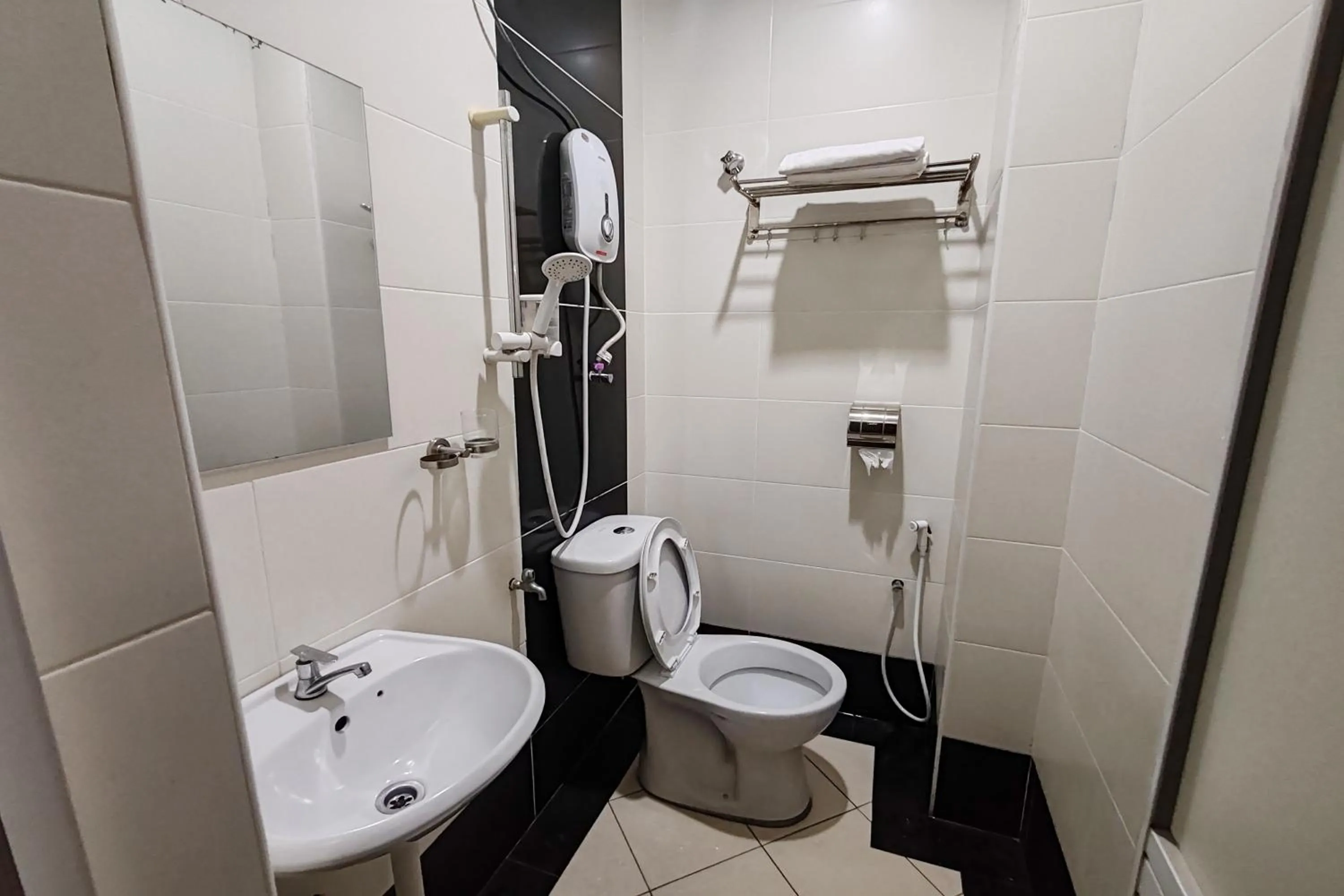 Bathroom in Hotel Sri Puchong