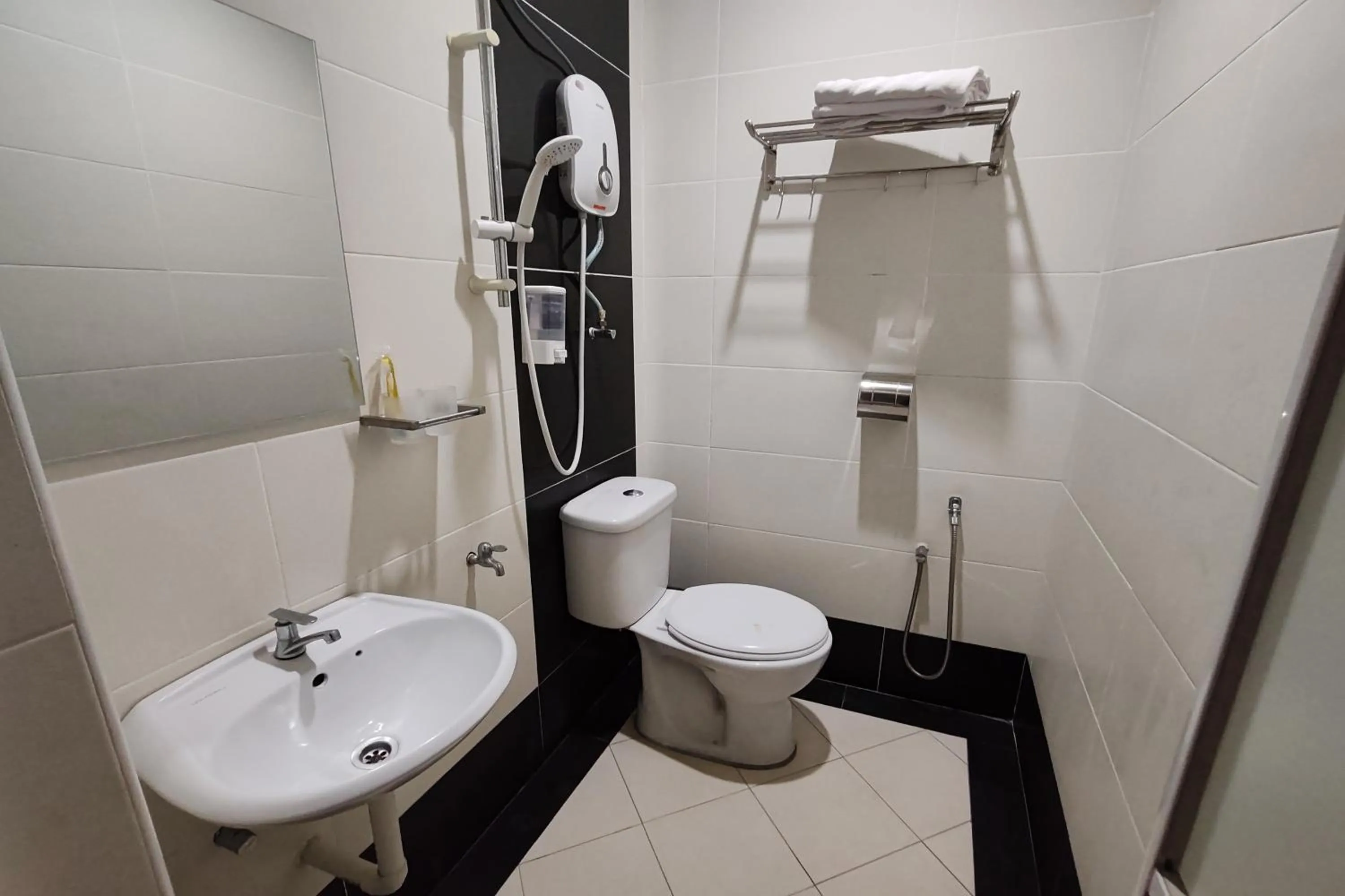 Bathroom in Hotel Sri Puchong