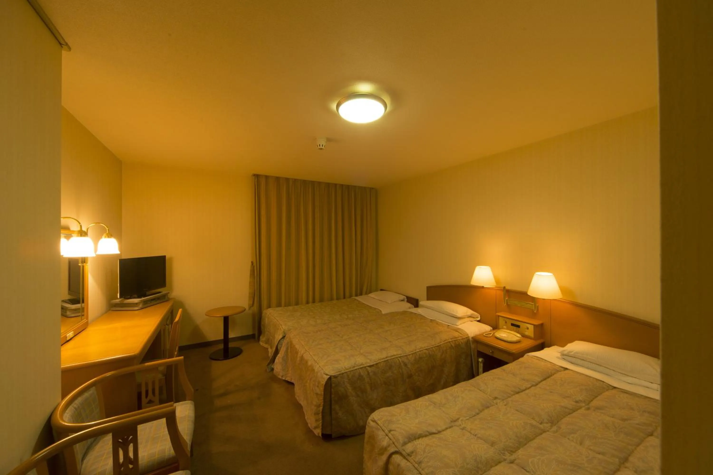 Photo of the whole room, Bed in Sky Hotel Uozu Annex