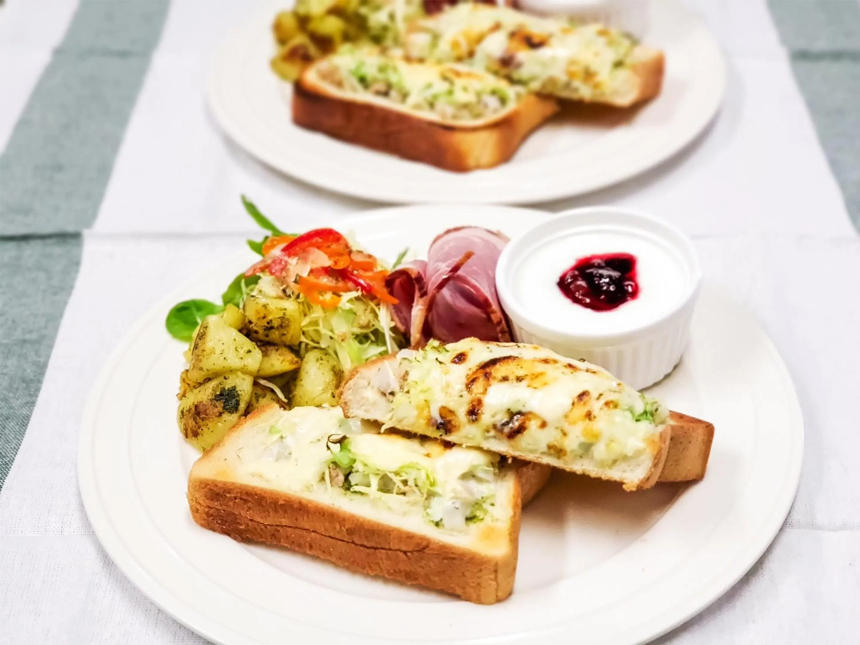 Breakfast in Pension Gooseberry