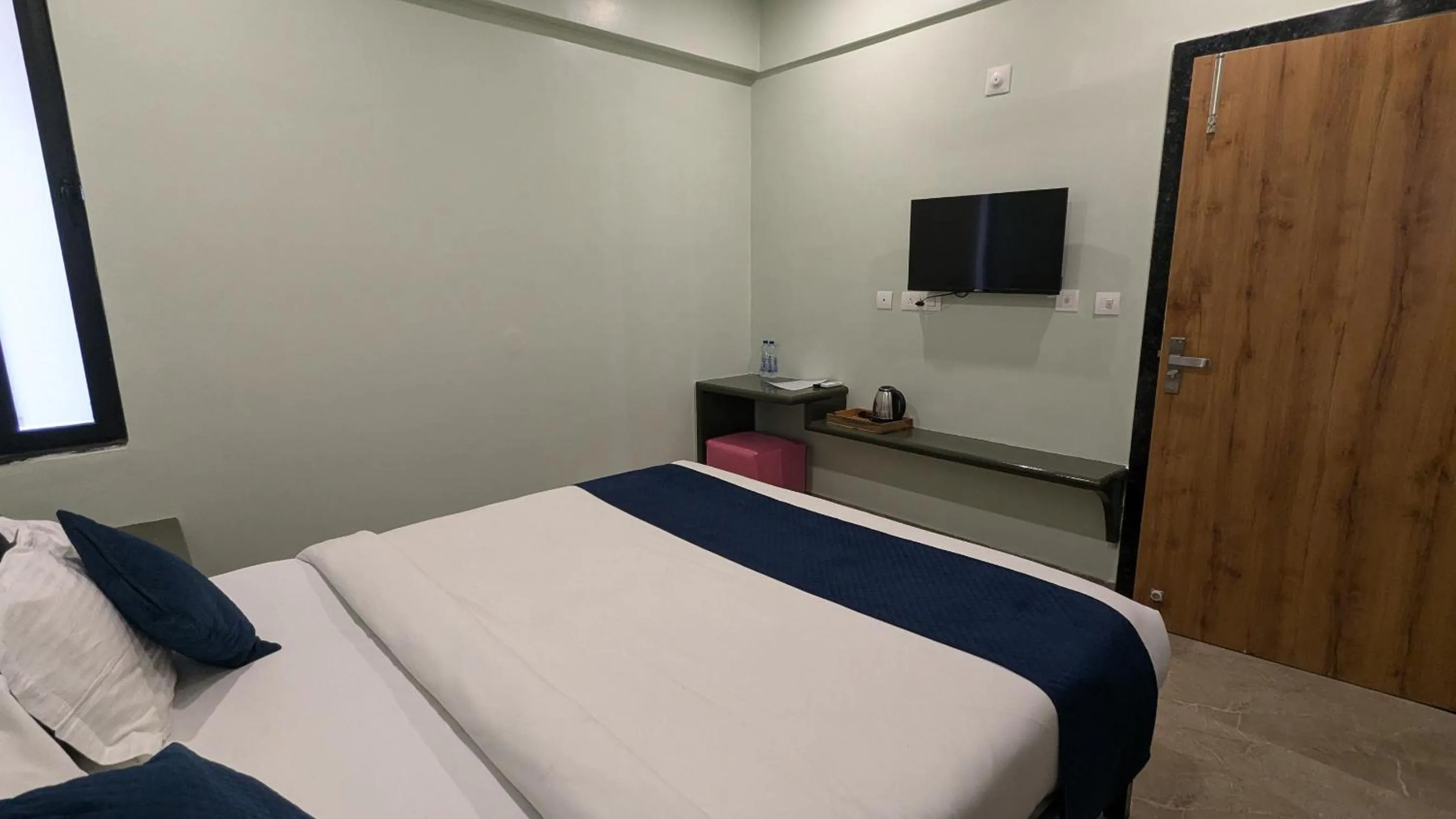 TV and multimedia in MAHA RAAS A unit of RAAS LEELA Hotels and Resort