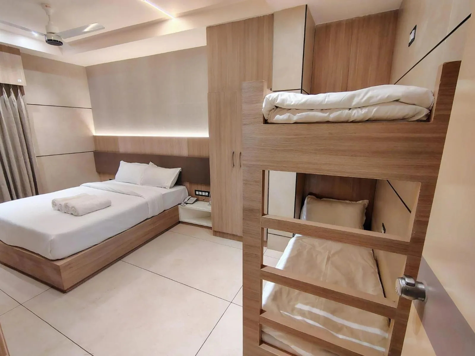 Hotel Shriram Cottage