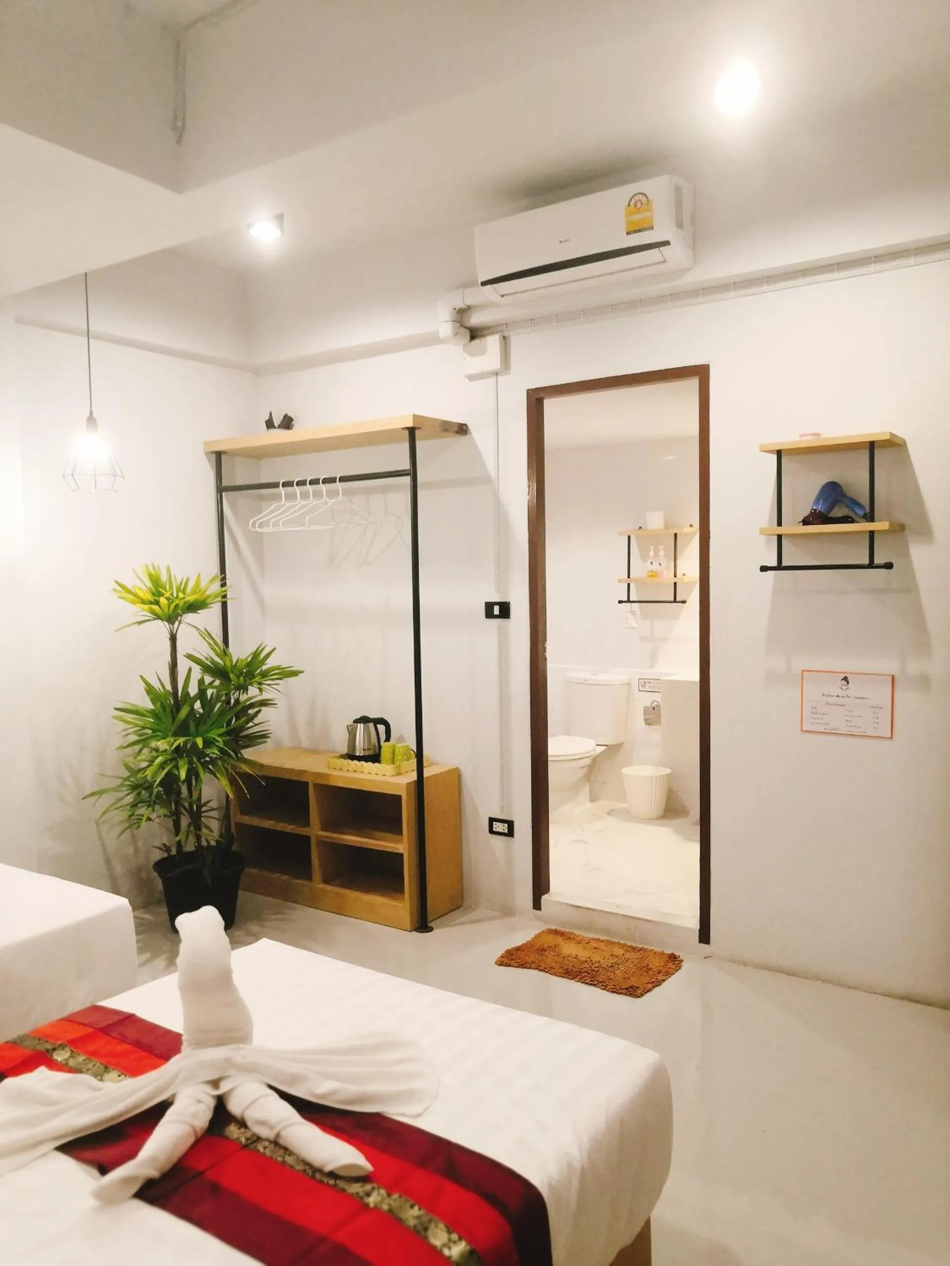 Bed in Little Lanna Guesthouse