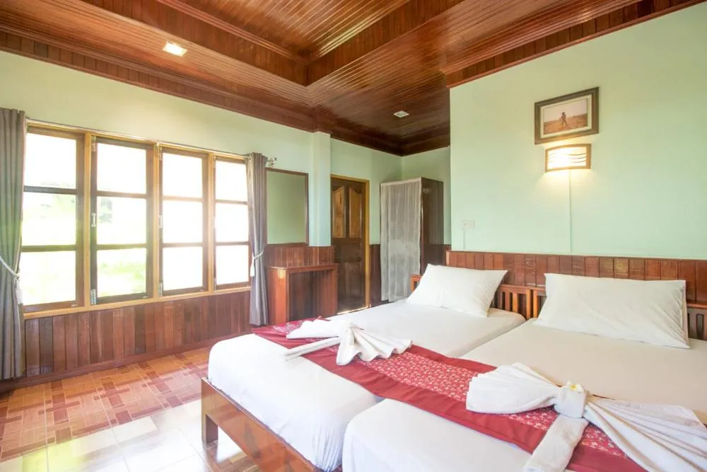 Bed in Yataa Spa and Resort