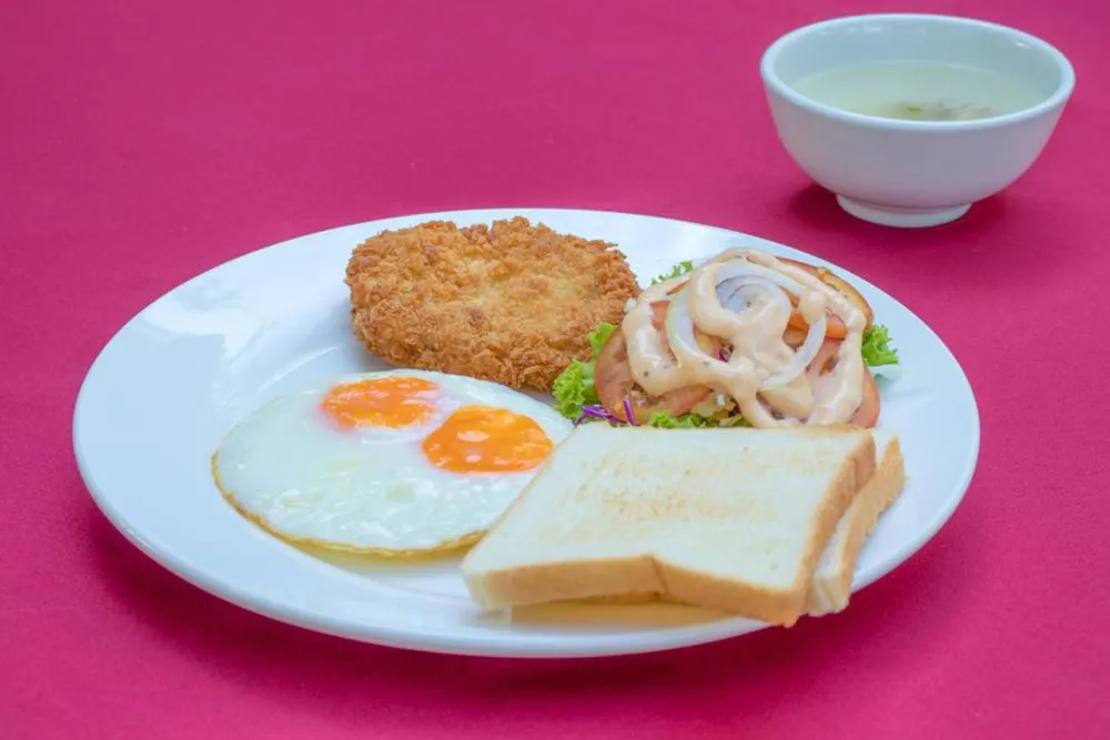 Breakfast in Yataa Spa and Resort