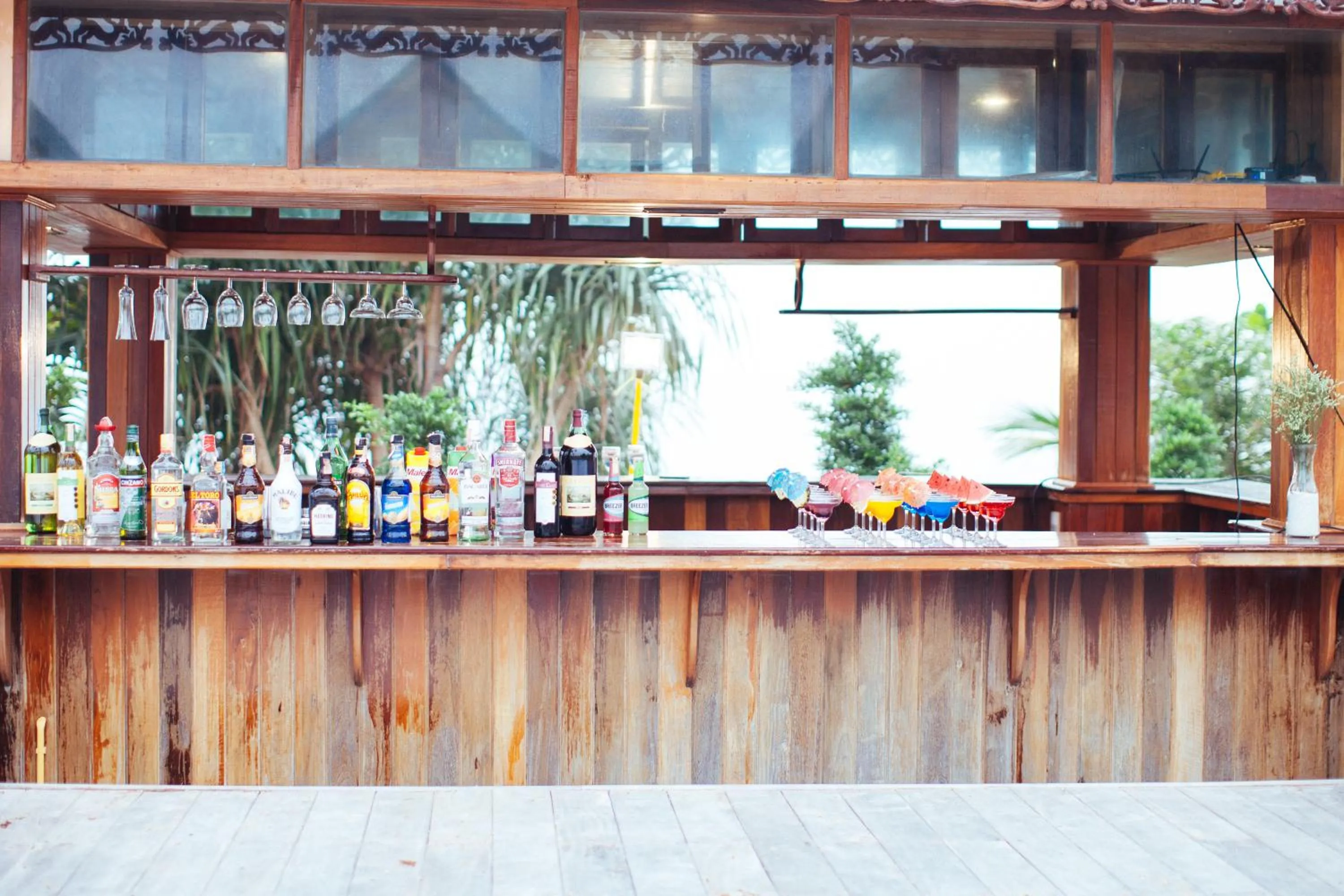 Lounge or bar in Yataa Spa and Resort