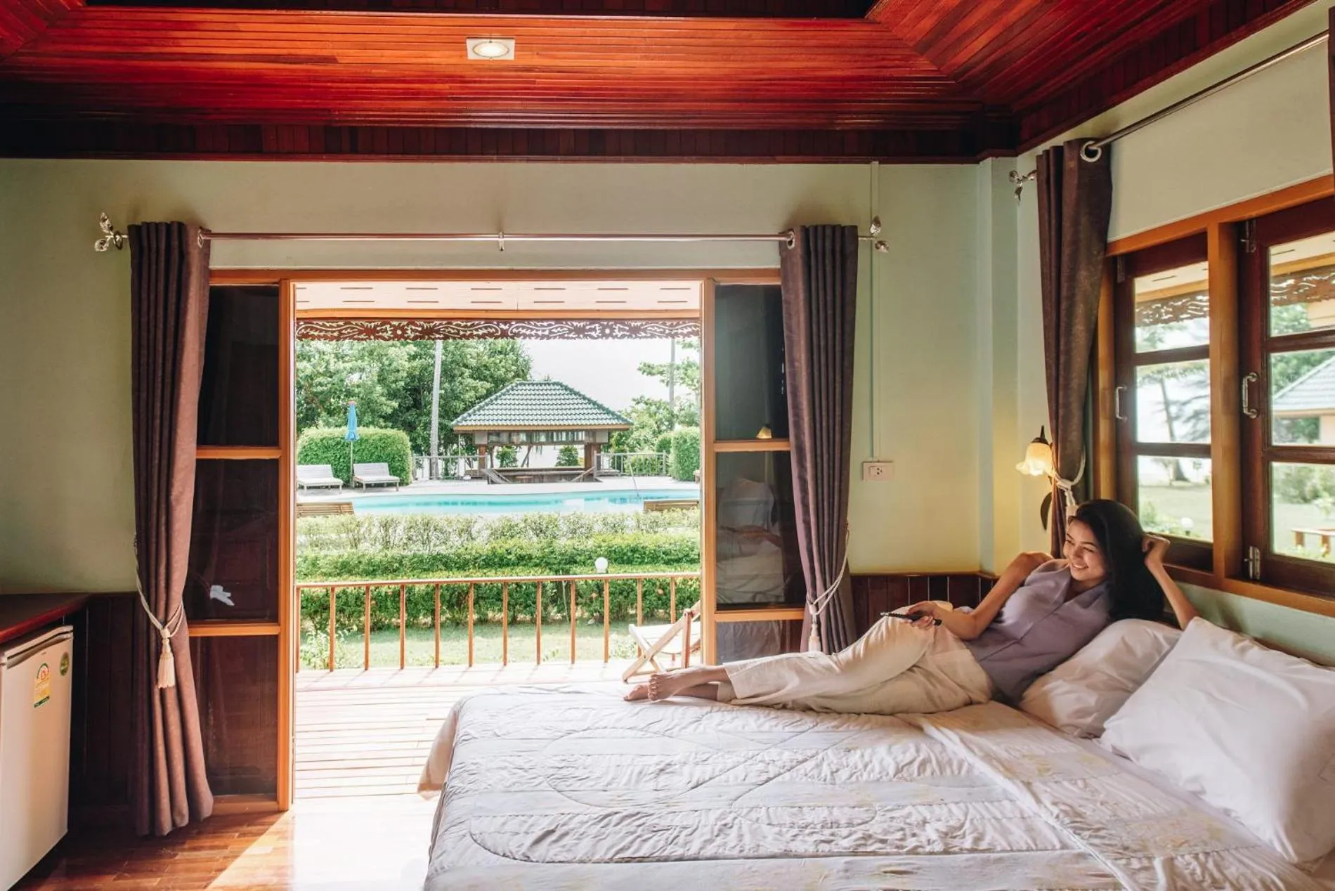 Bed in Yataa Spa and Resort