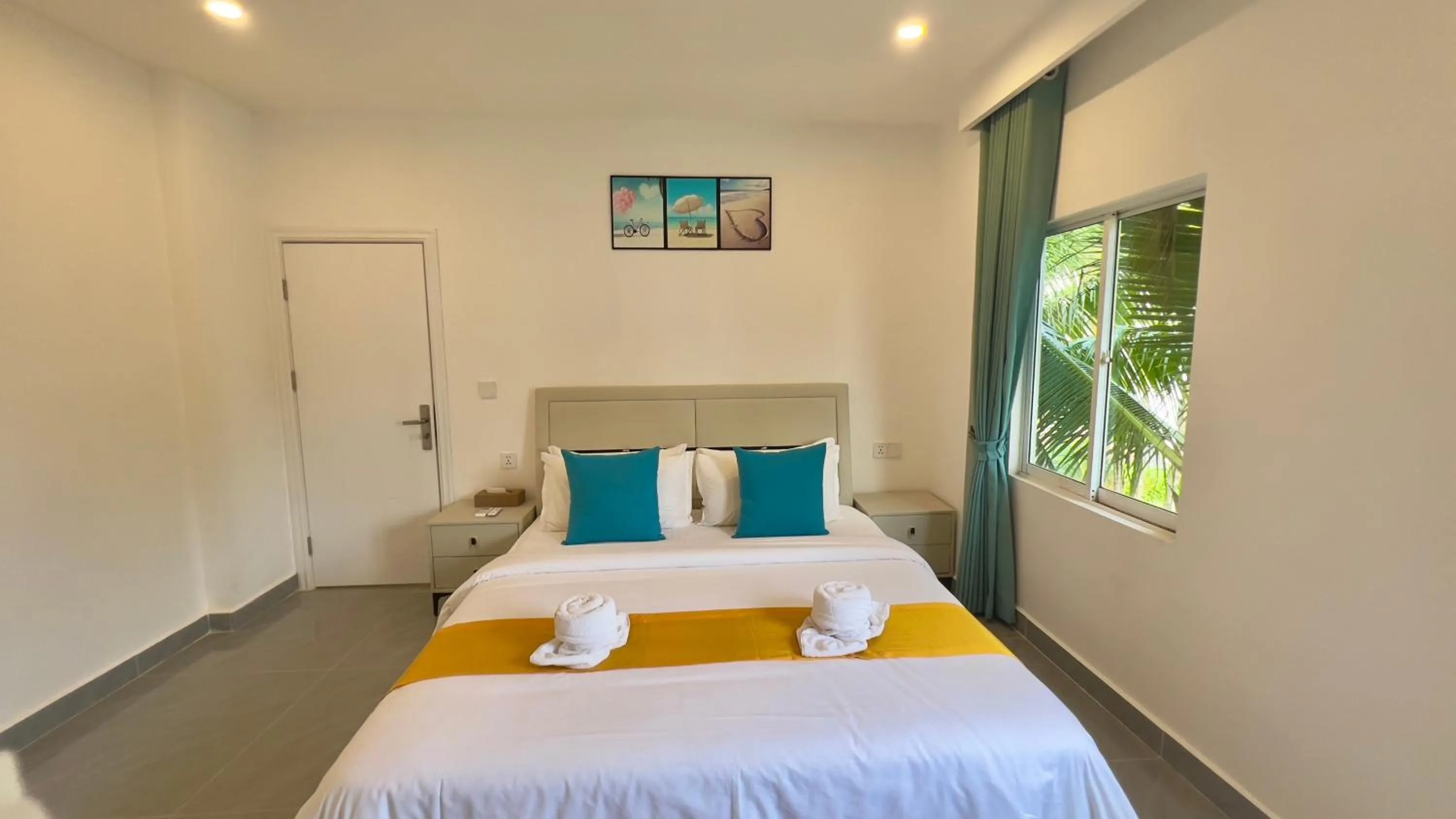 Bed in Mary Beach Hotel & Resort