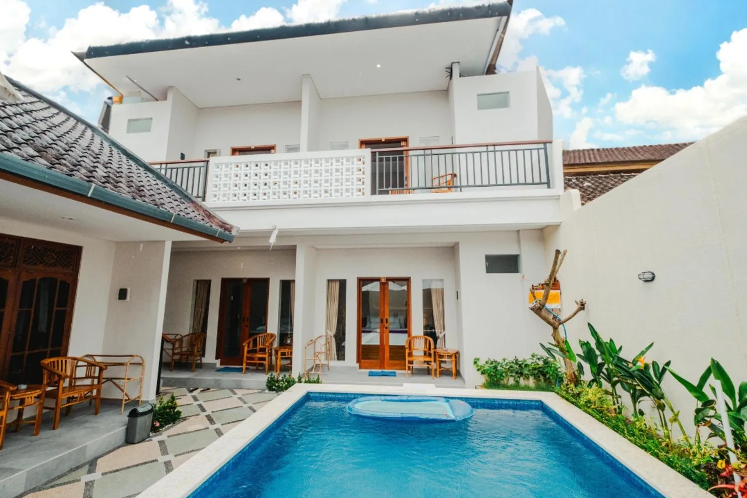 Property building in Turtle Shelter Guest House