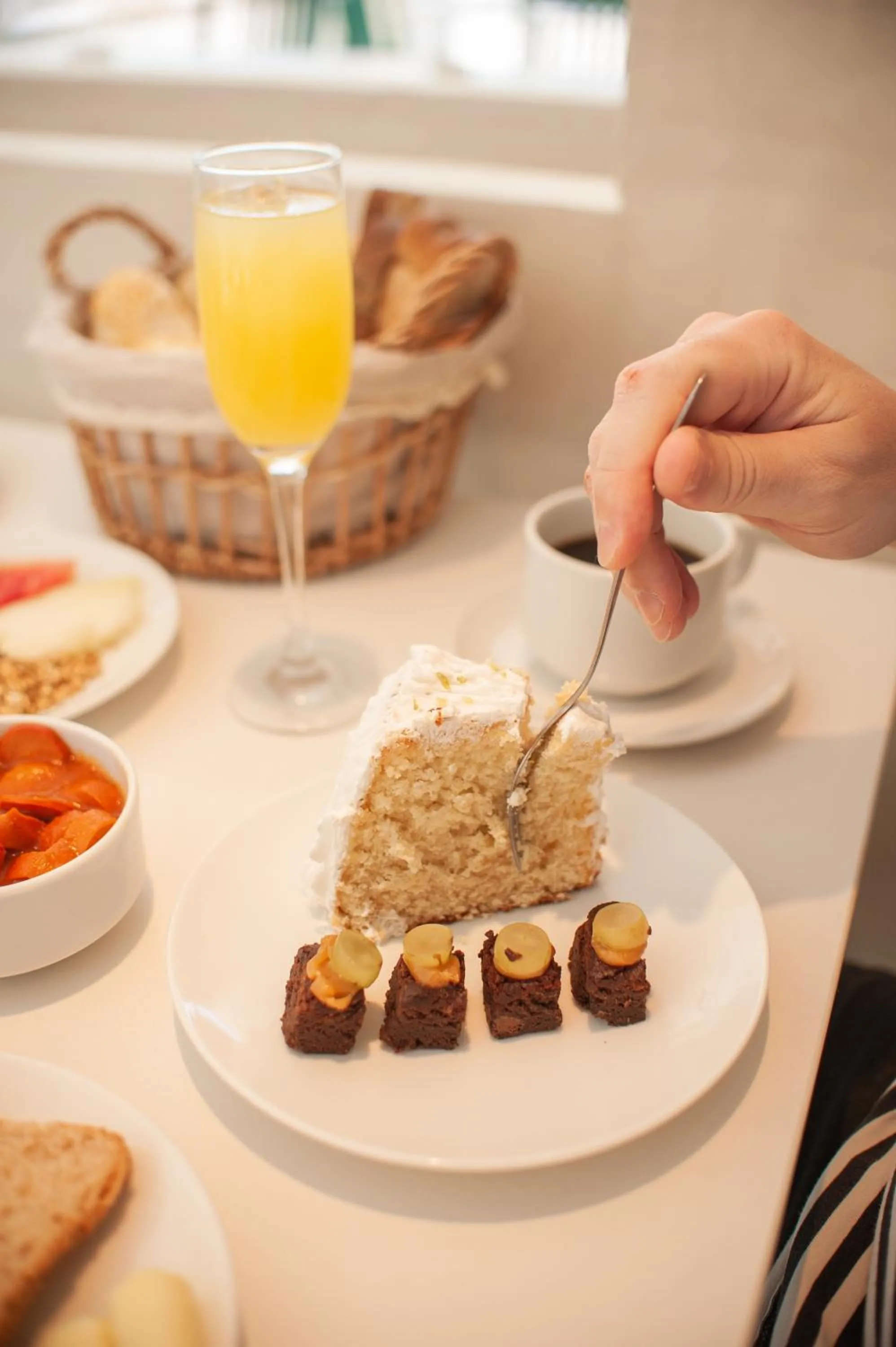 Food and drinks in Arraial Concept Hotel