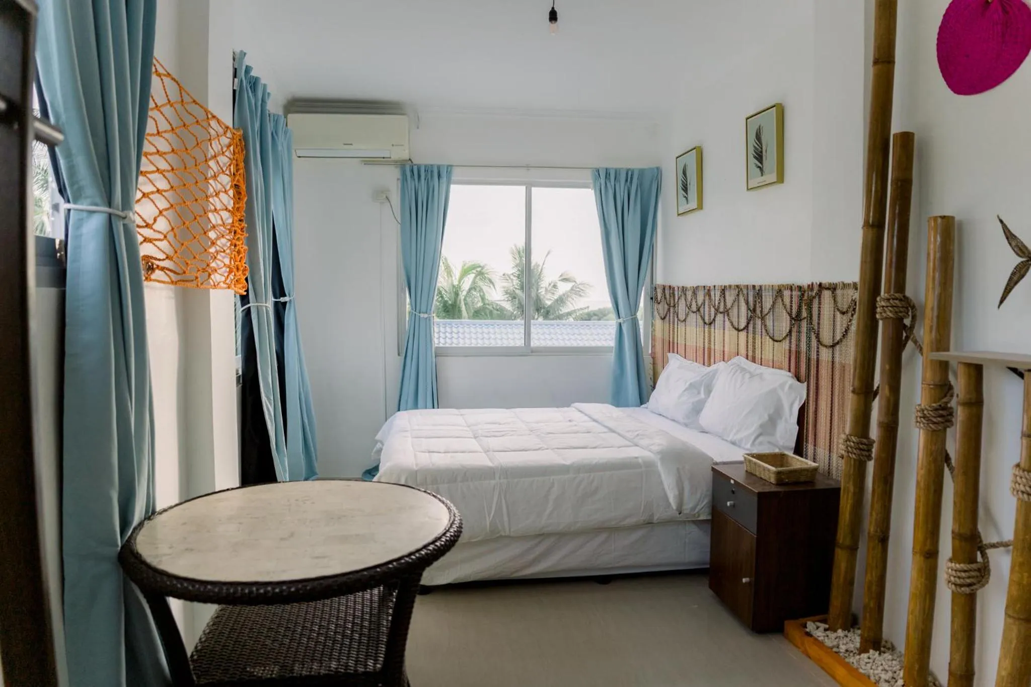 Bed in 8 Plus Beach Resort