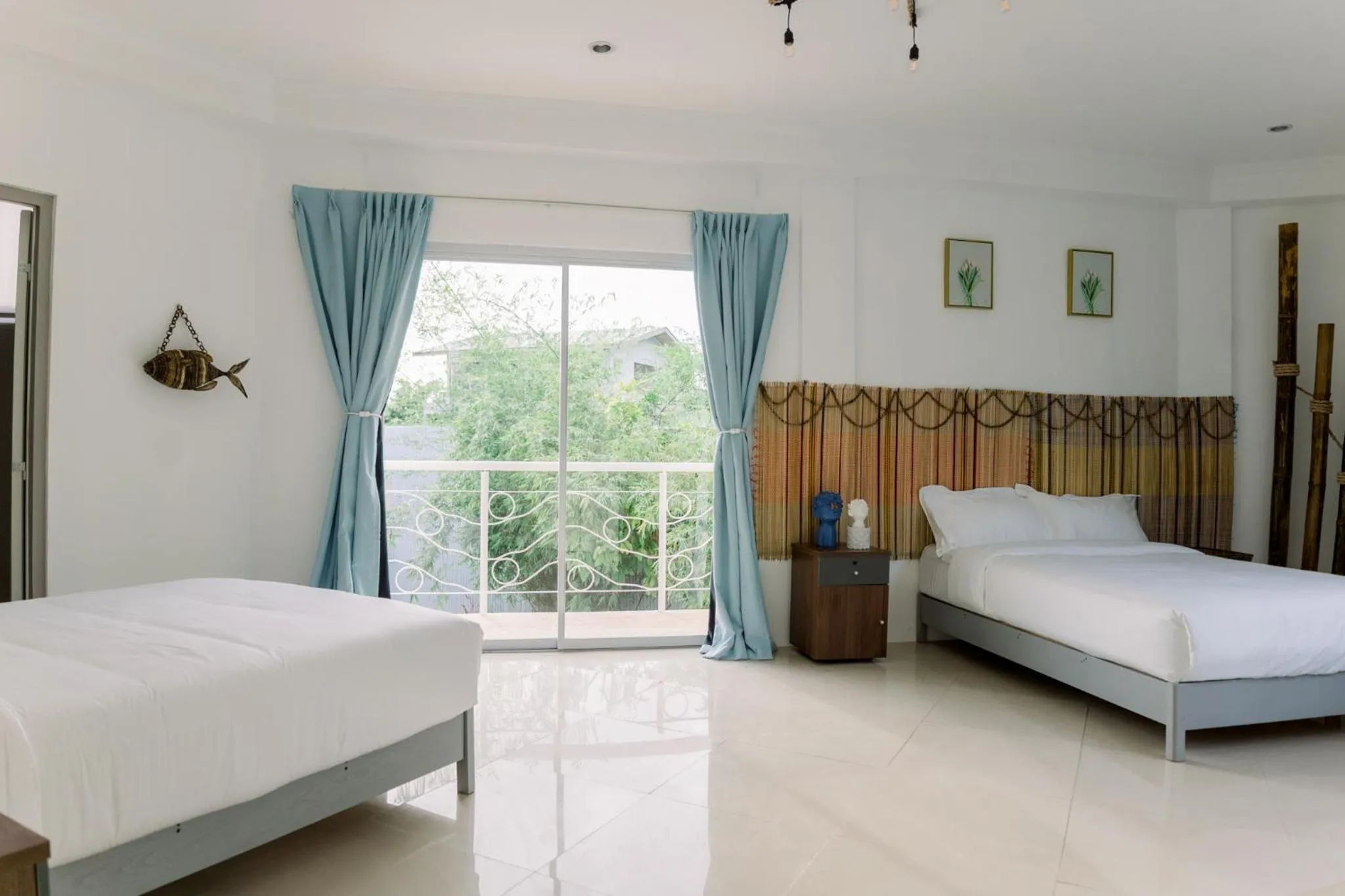 Bed in 8 Plus Beach Resort