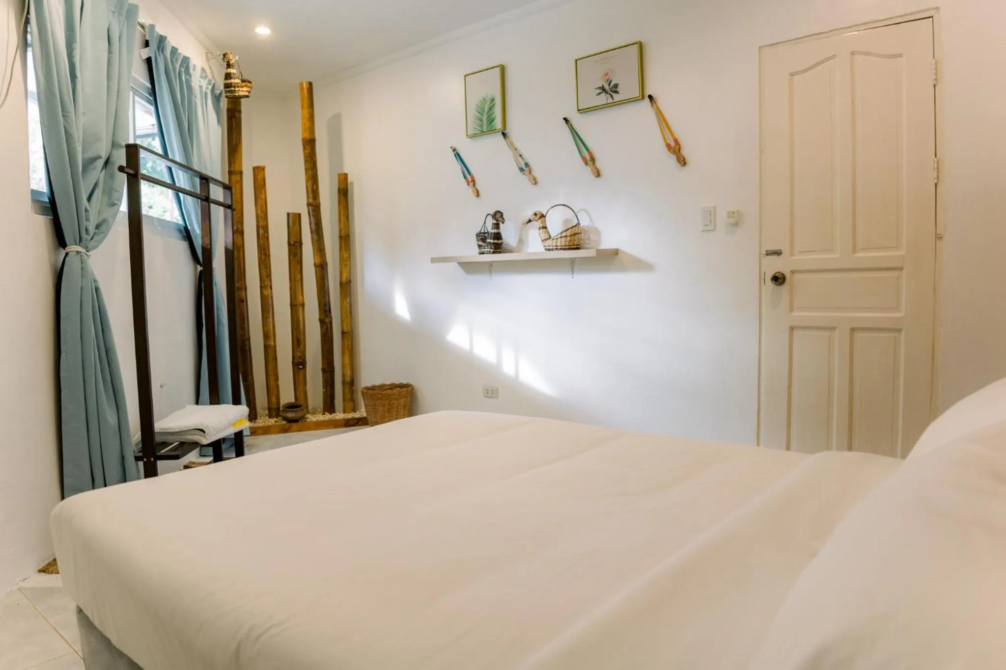 Bed in 8 Plus Beach Resort