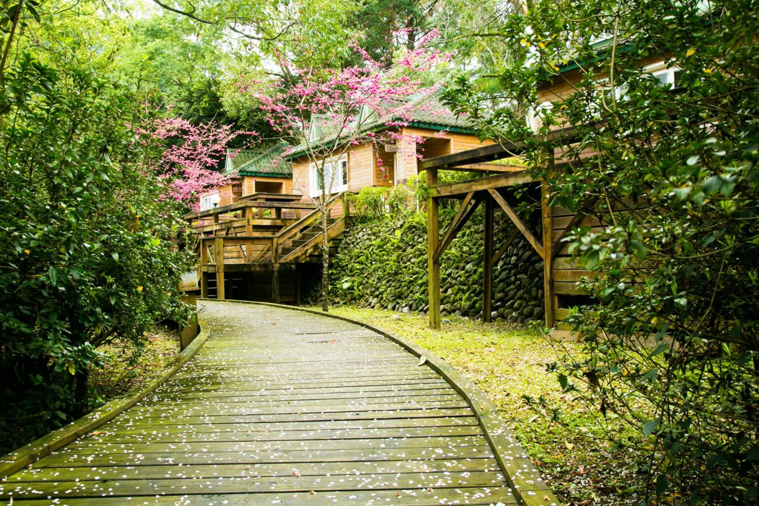 Property building in Chilan Hotel