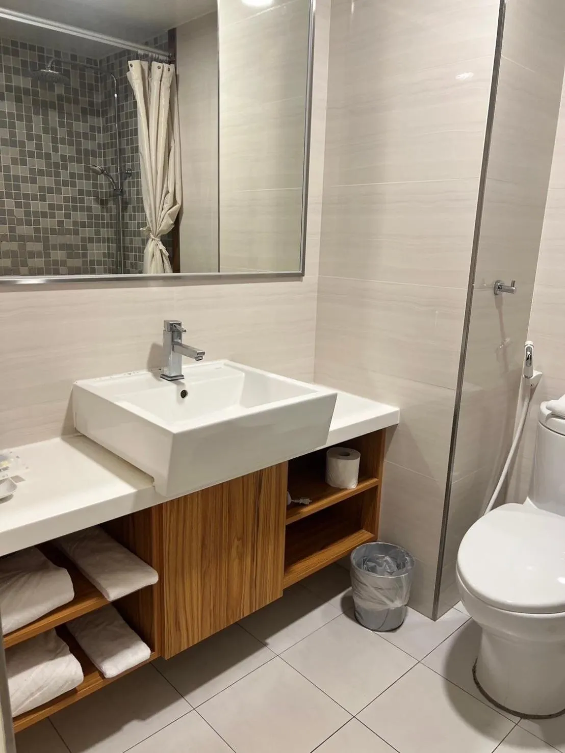 Toilet in Chilan Hotel