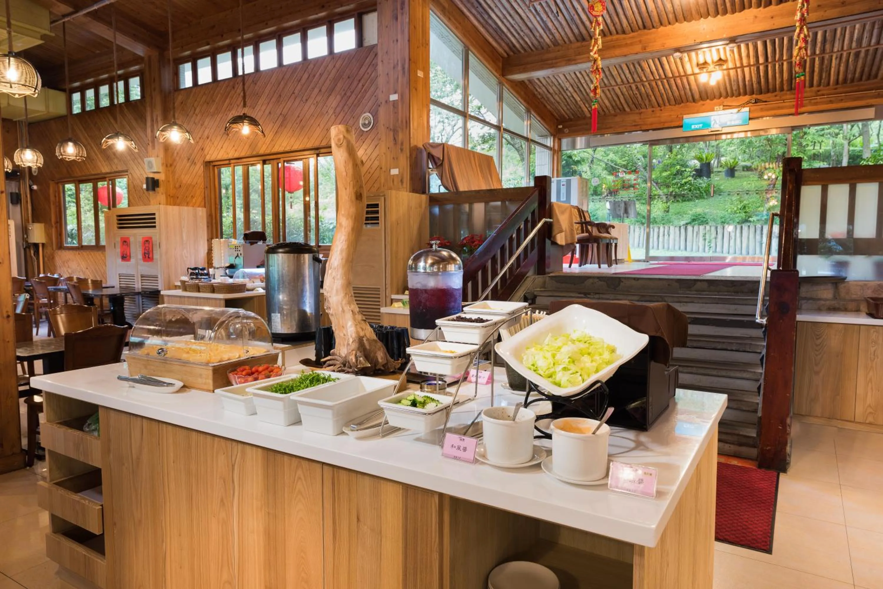 Restaurant/places to eat in Chilan Hotel