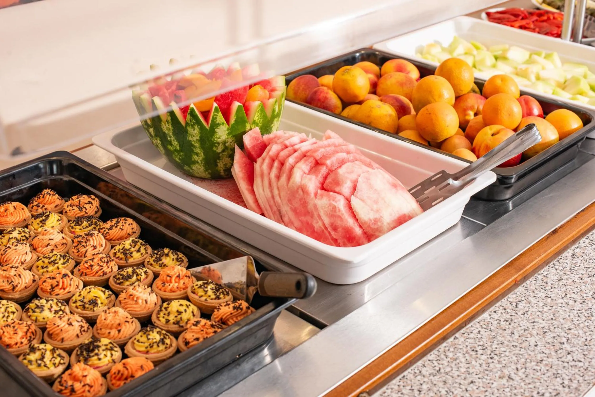 Restaurant/places to eat in Corfu Maris