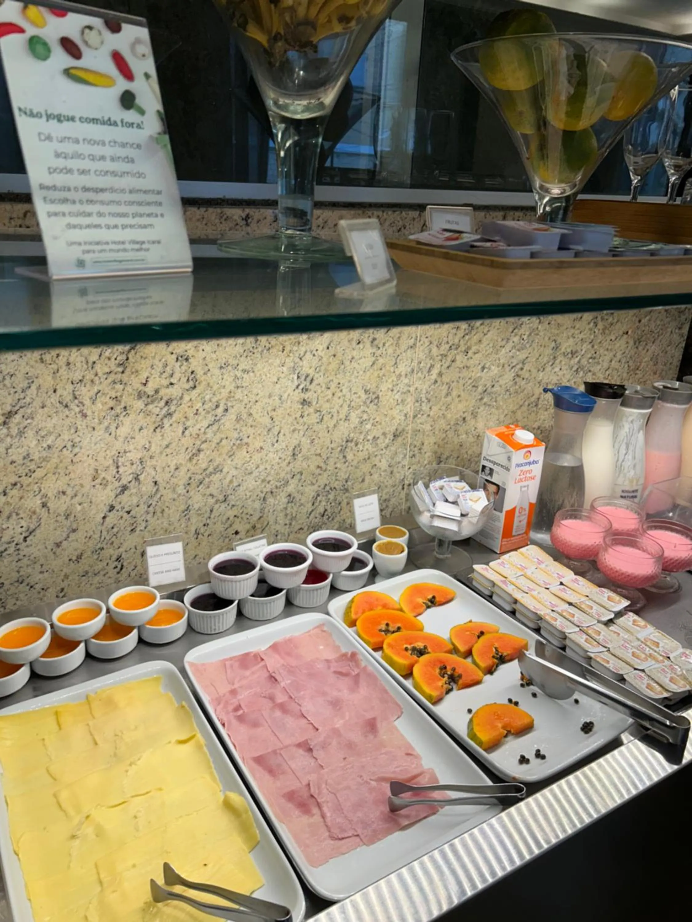 Breakfast in Hotel Village Icaraí