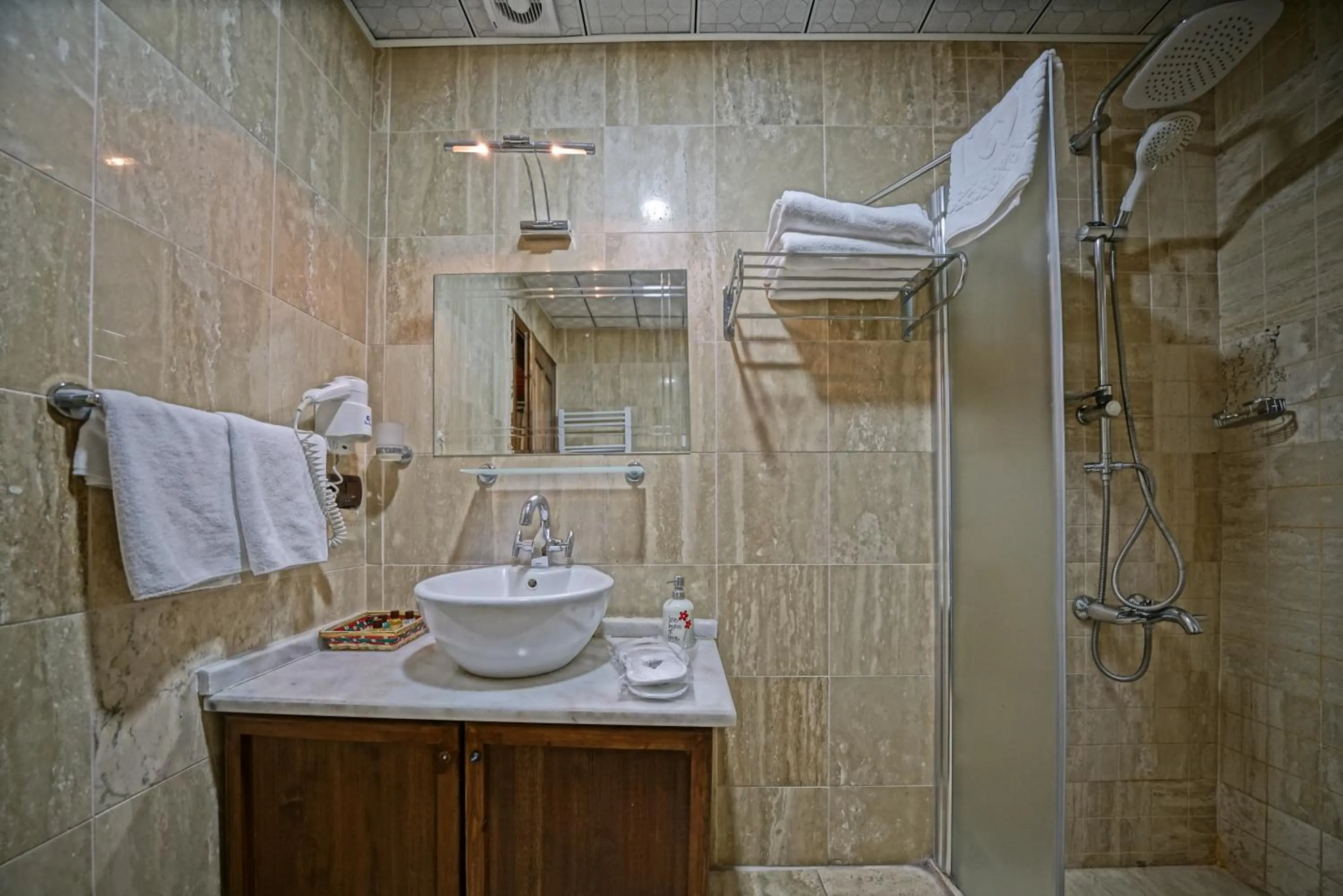 Bathroom in Alaturca House