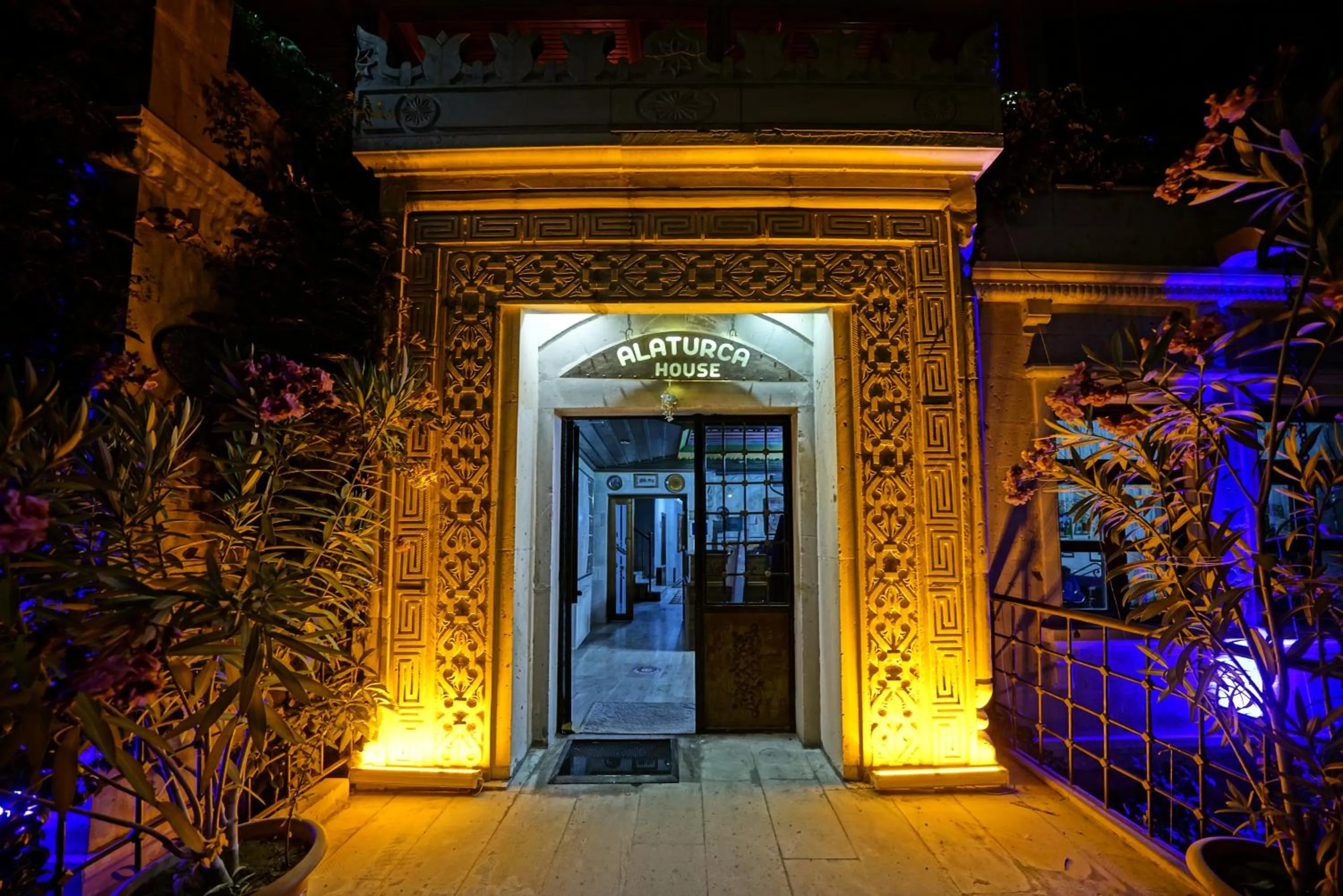 Facade/entrance in Alaturca House