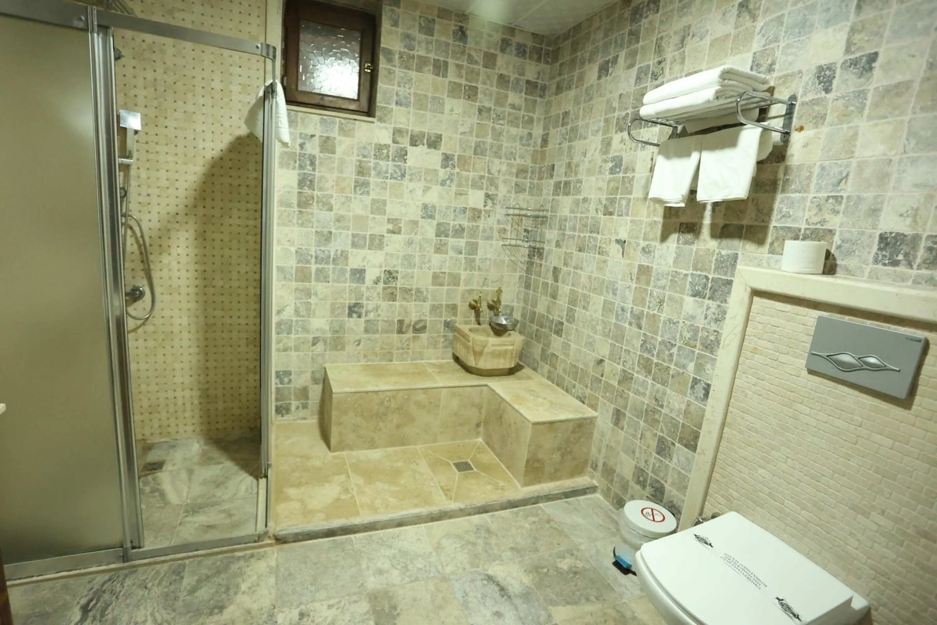 Bathroom in Alaturca House