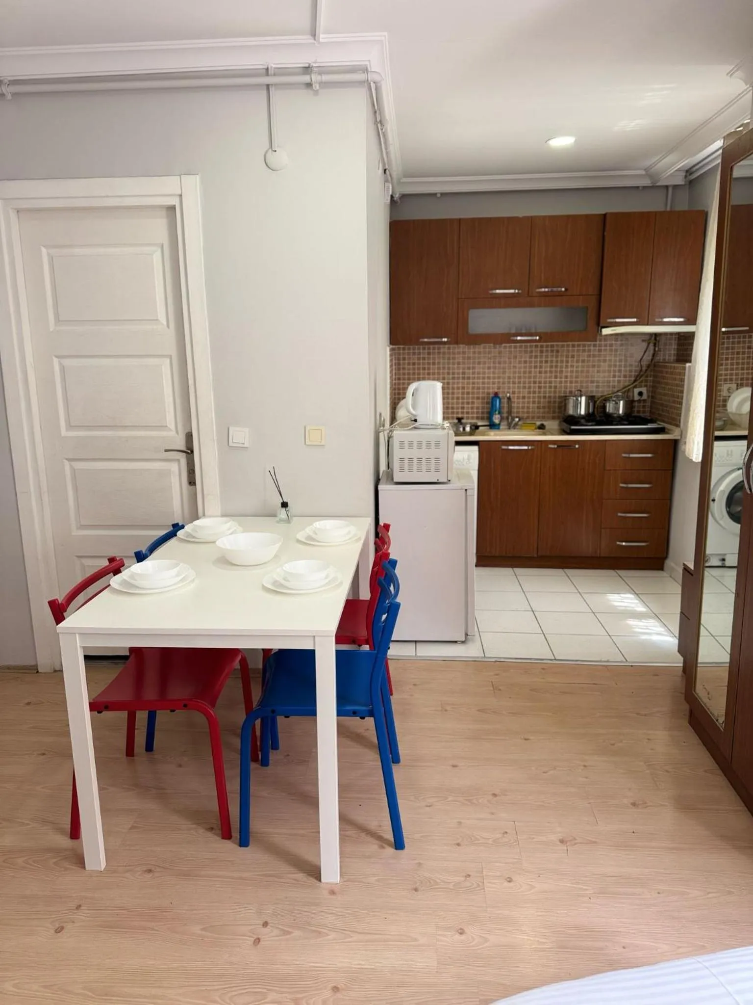 Kitchen or kitchenette in Istanbul Family Apartment