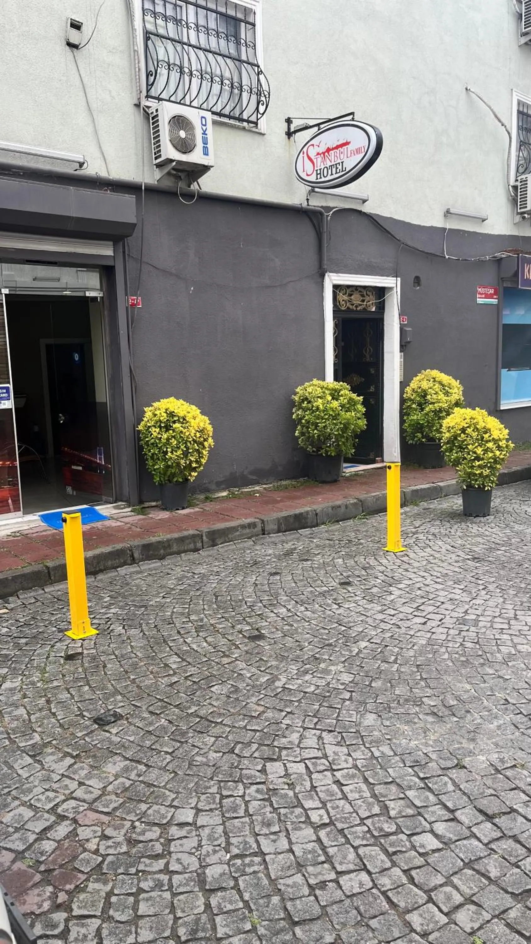 Day in Istanbul Family Apartment