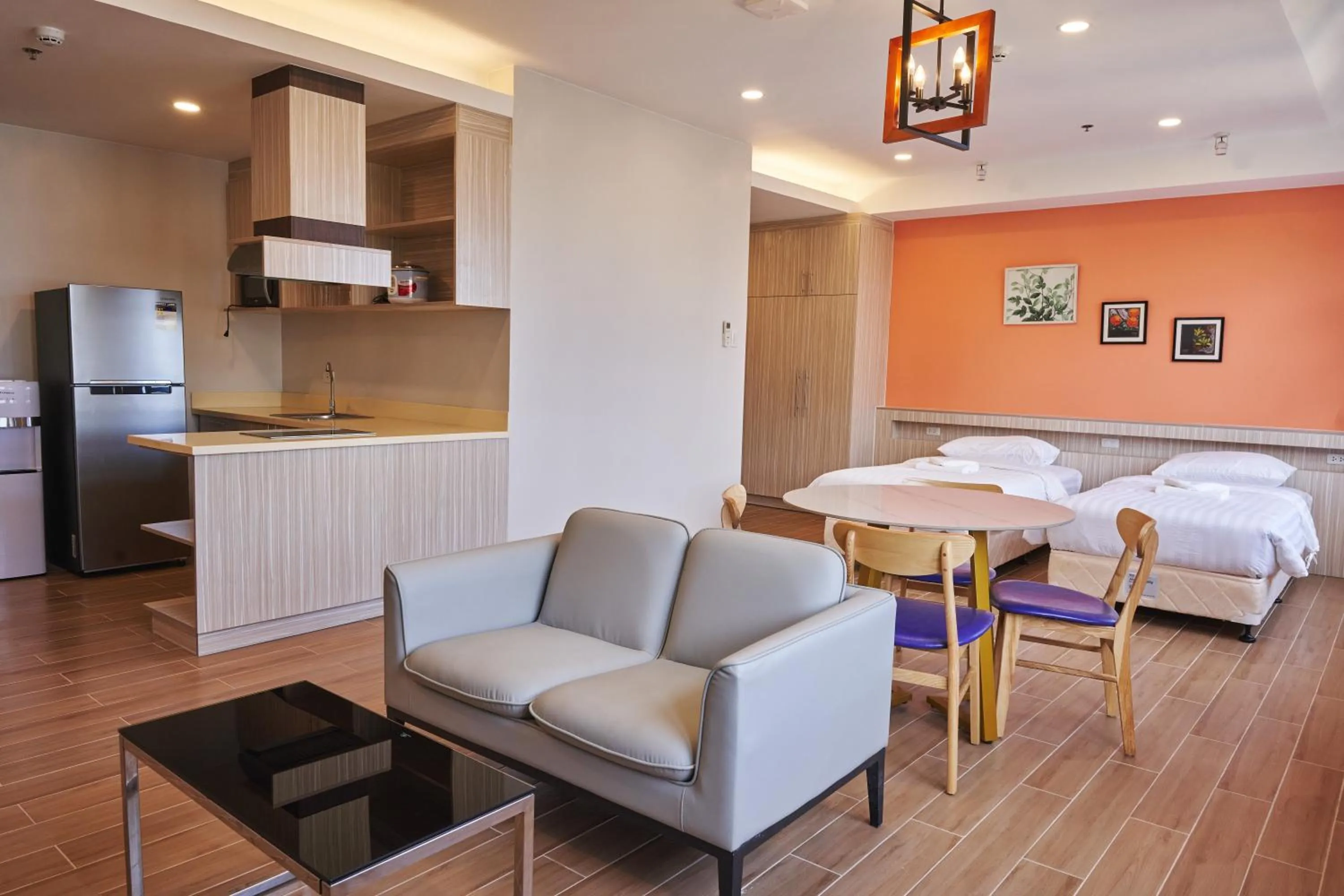 Kitchen or kitchenette in Treewoods Residences