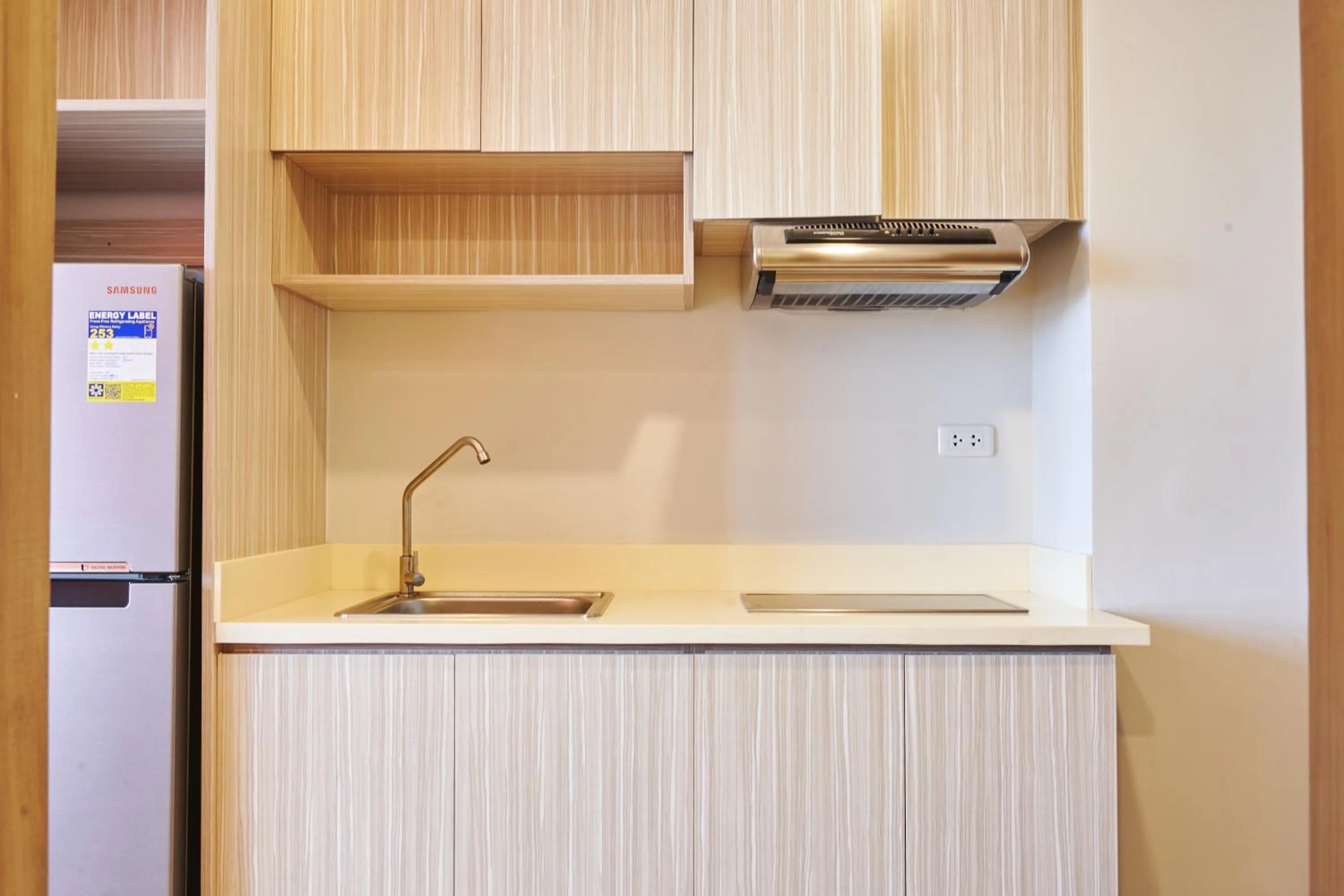 Kitchen or kitchenette in Treewoods Residences