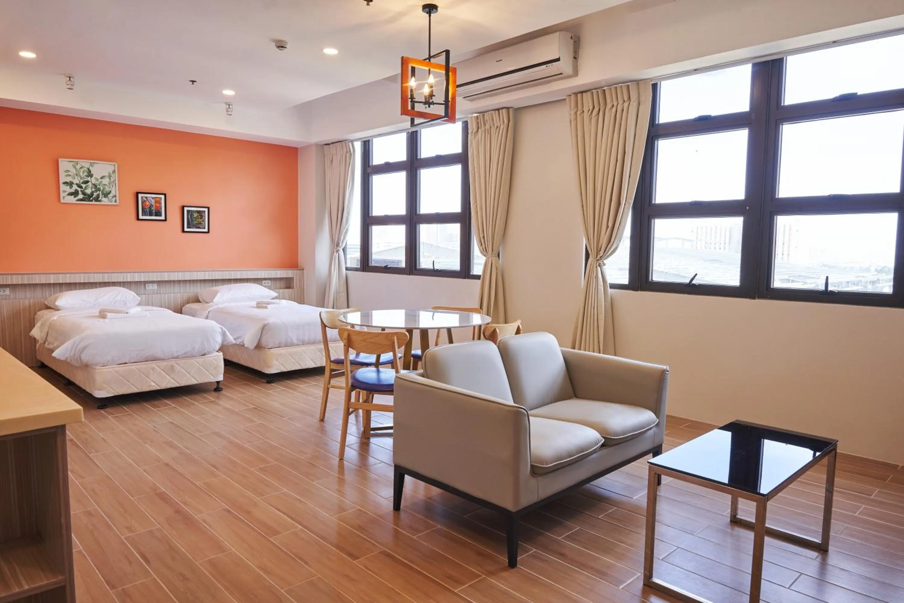 Bed in Treewoods Residences