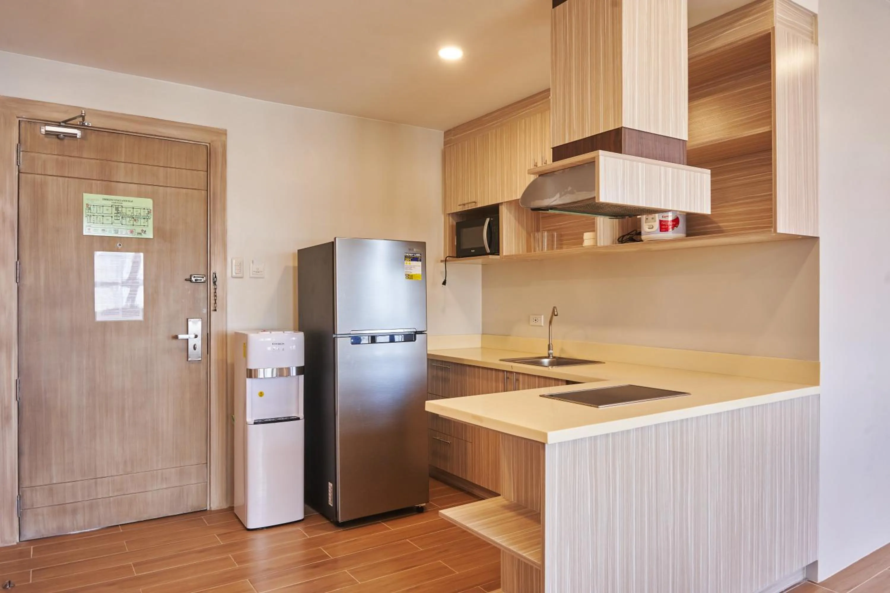 Kitchen or kitchenette in Treewoods Residences