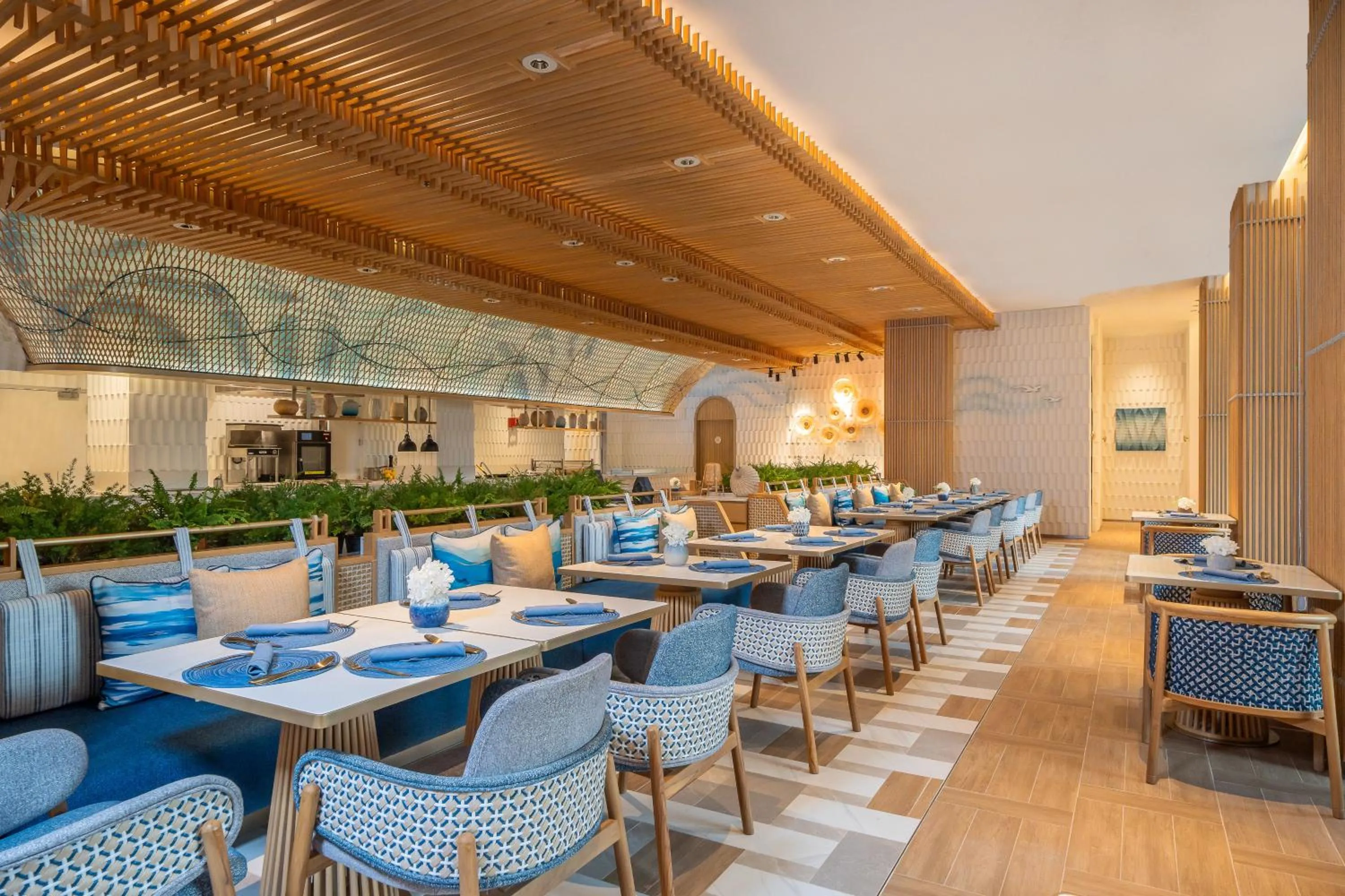 Restaurant/places to eat in Meliá Pattaya Hotel