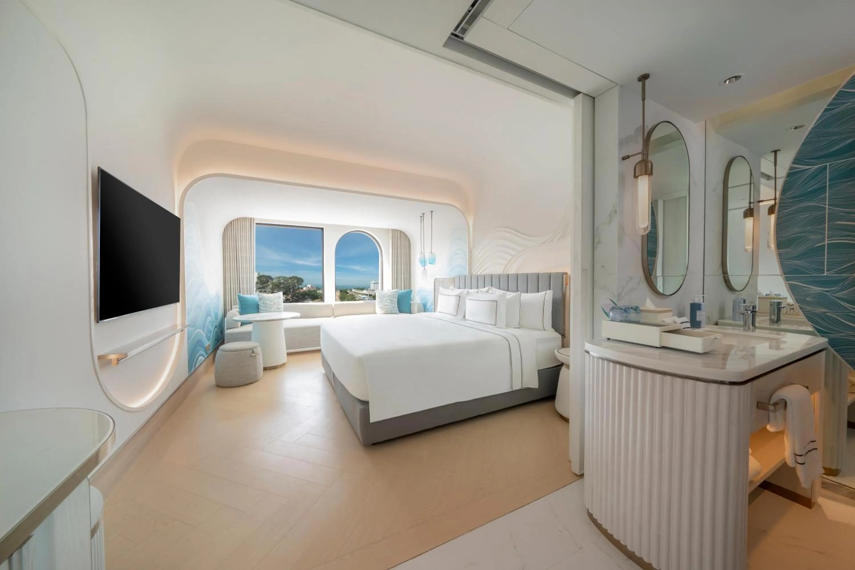 Bedroom, Bed in Meliá Pattaya Hotel