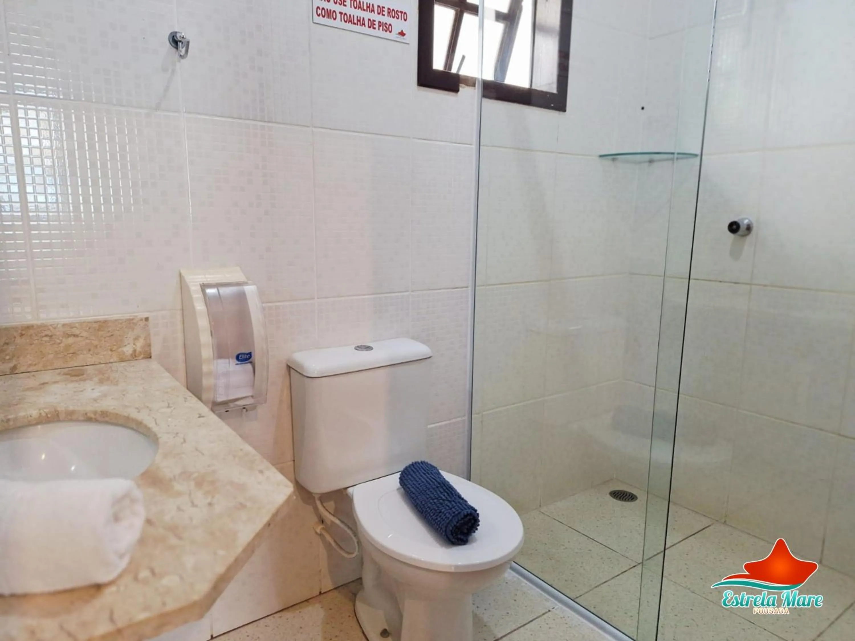 Bathroom in Pousada Estrela Mare