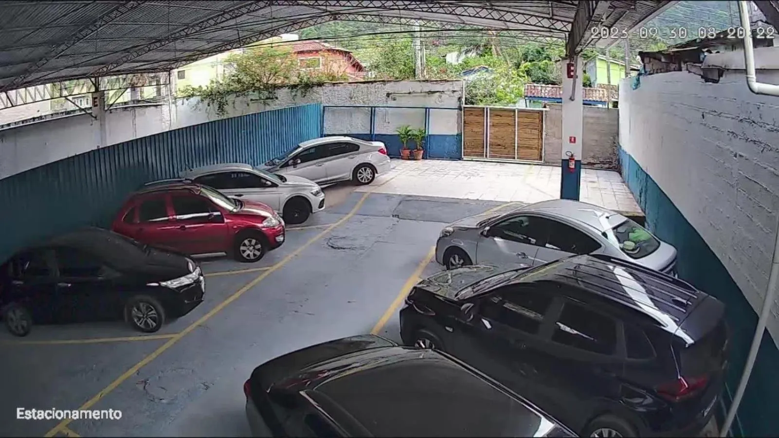 Parking in Pousada Estrela Mare