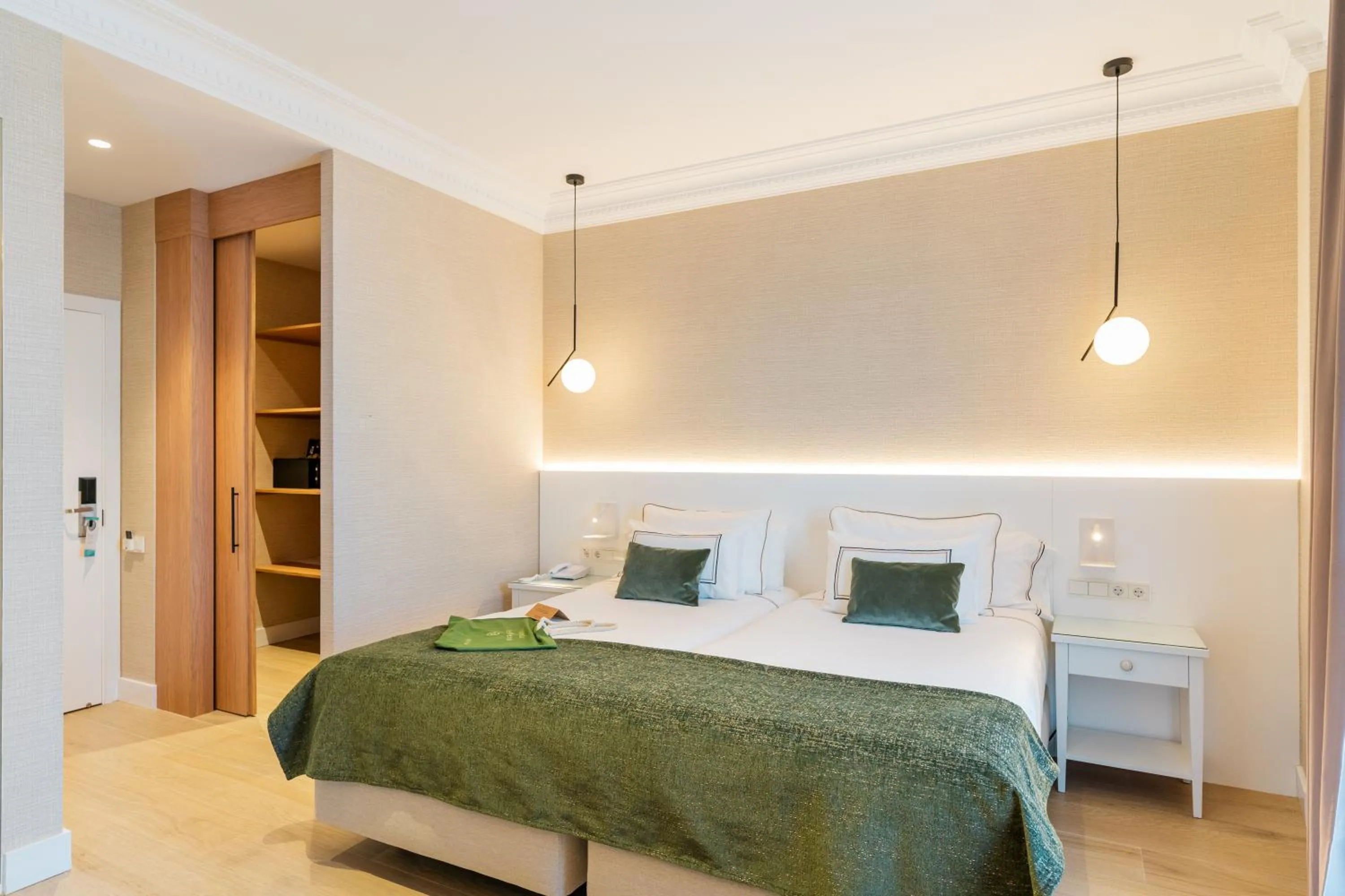 Bed in Melia Plaza Valencia