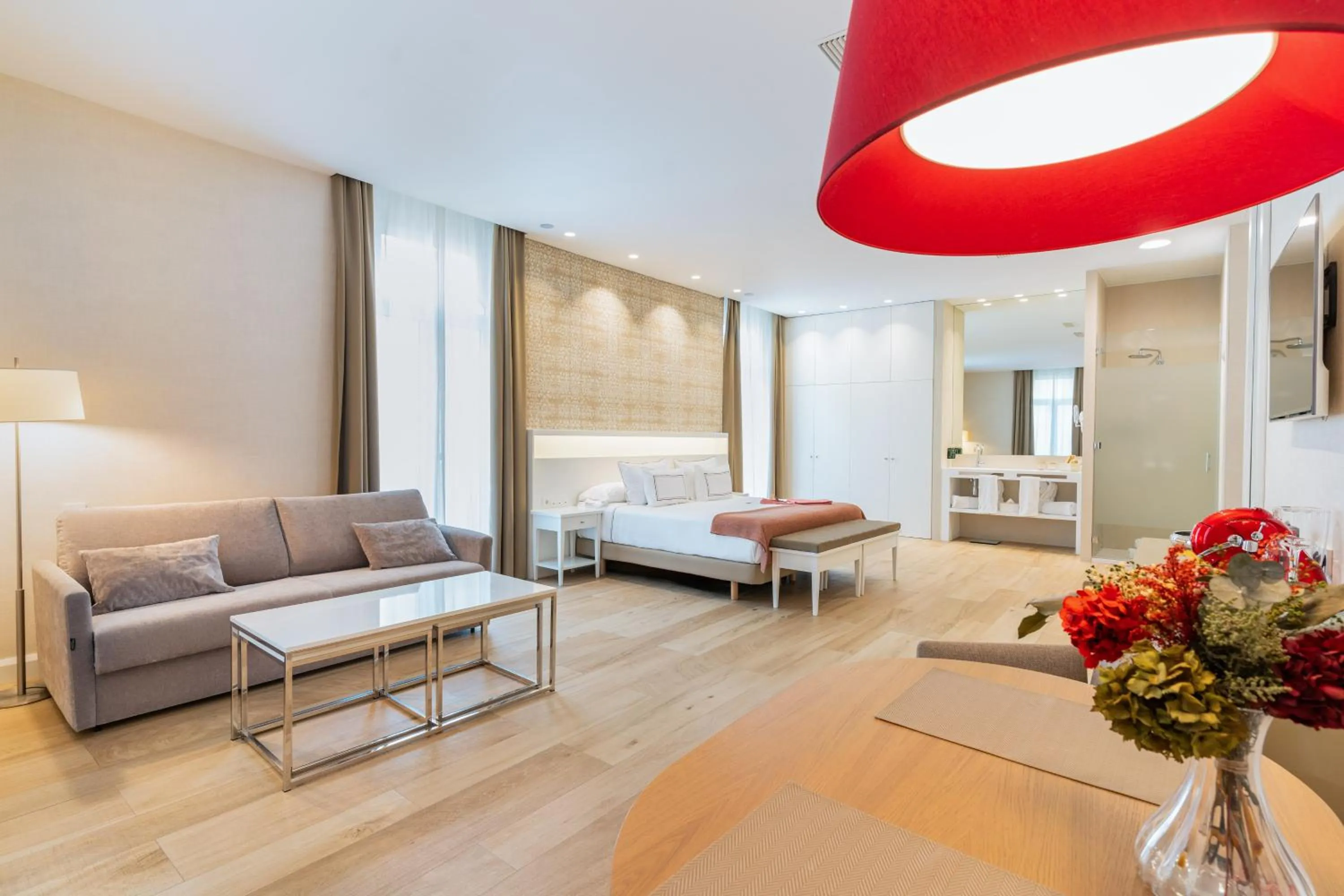 Bed in Melia Plaza Valencia