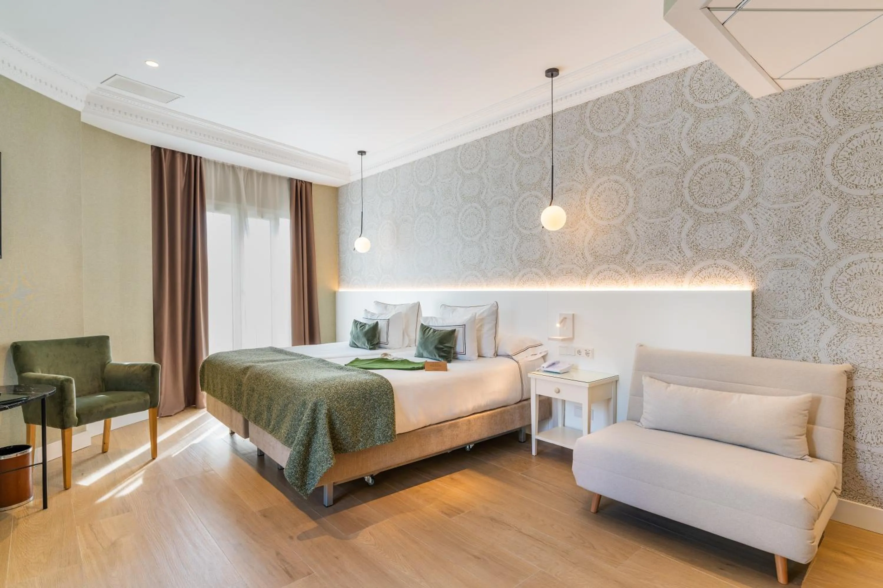 Bed in Melia Plaza Valencia