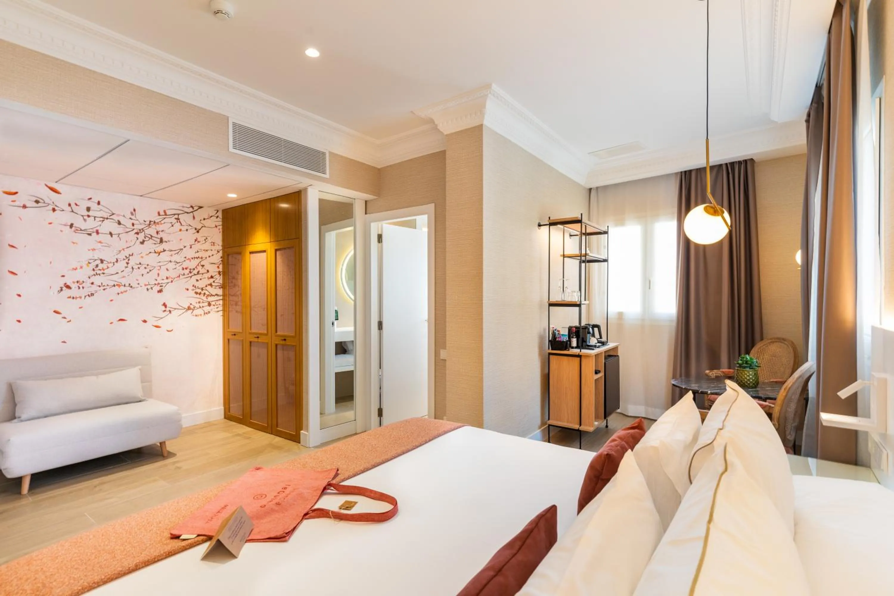 Bed in Melia Plaza Valencia