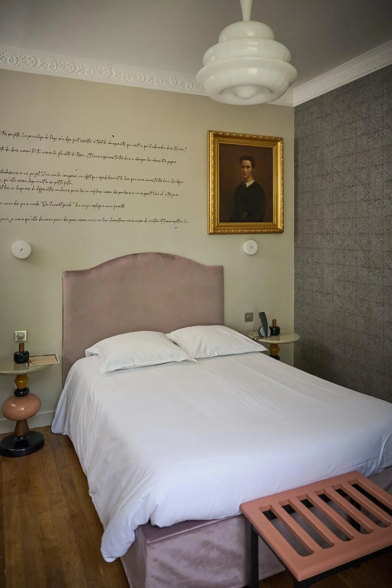 Bedroom, Bed in Hôtel du Château Bois Guibert