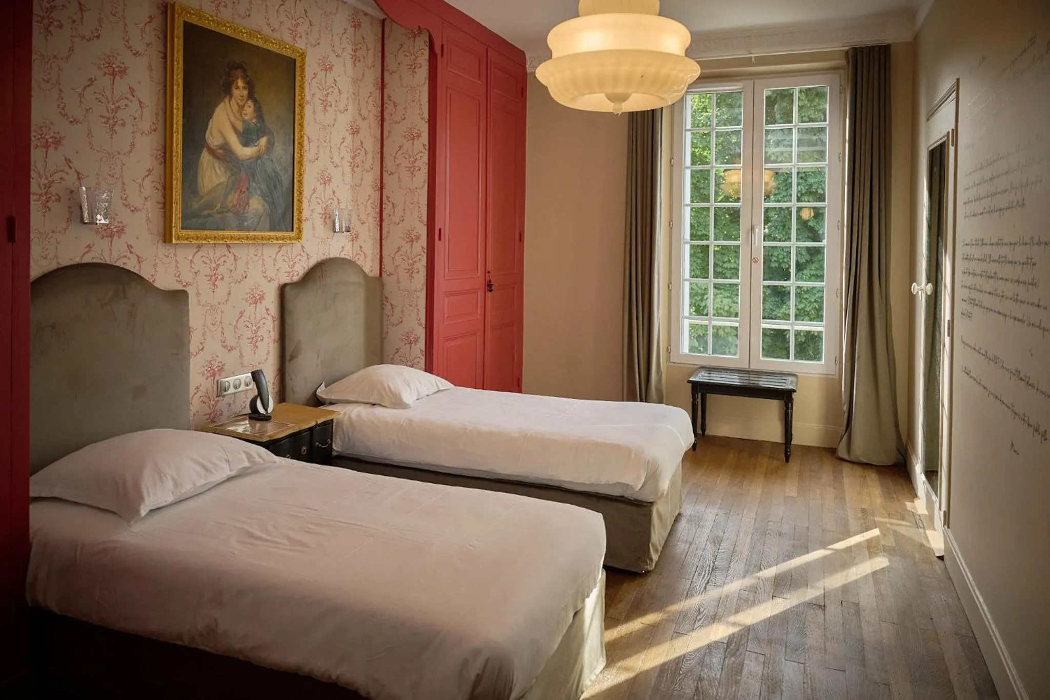 Bed in Hôtel du Château Bois Guibert