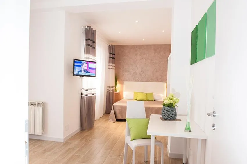 Photo of the whole room in Domus Casaletto