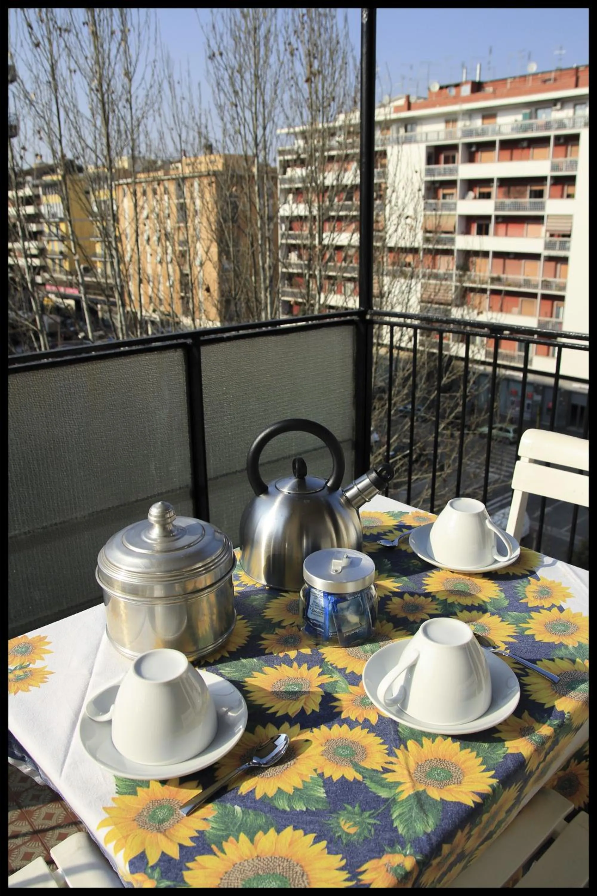 Balcony/Terrace in Domus Roma Vacanze - Qui staremo bene