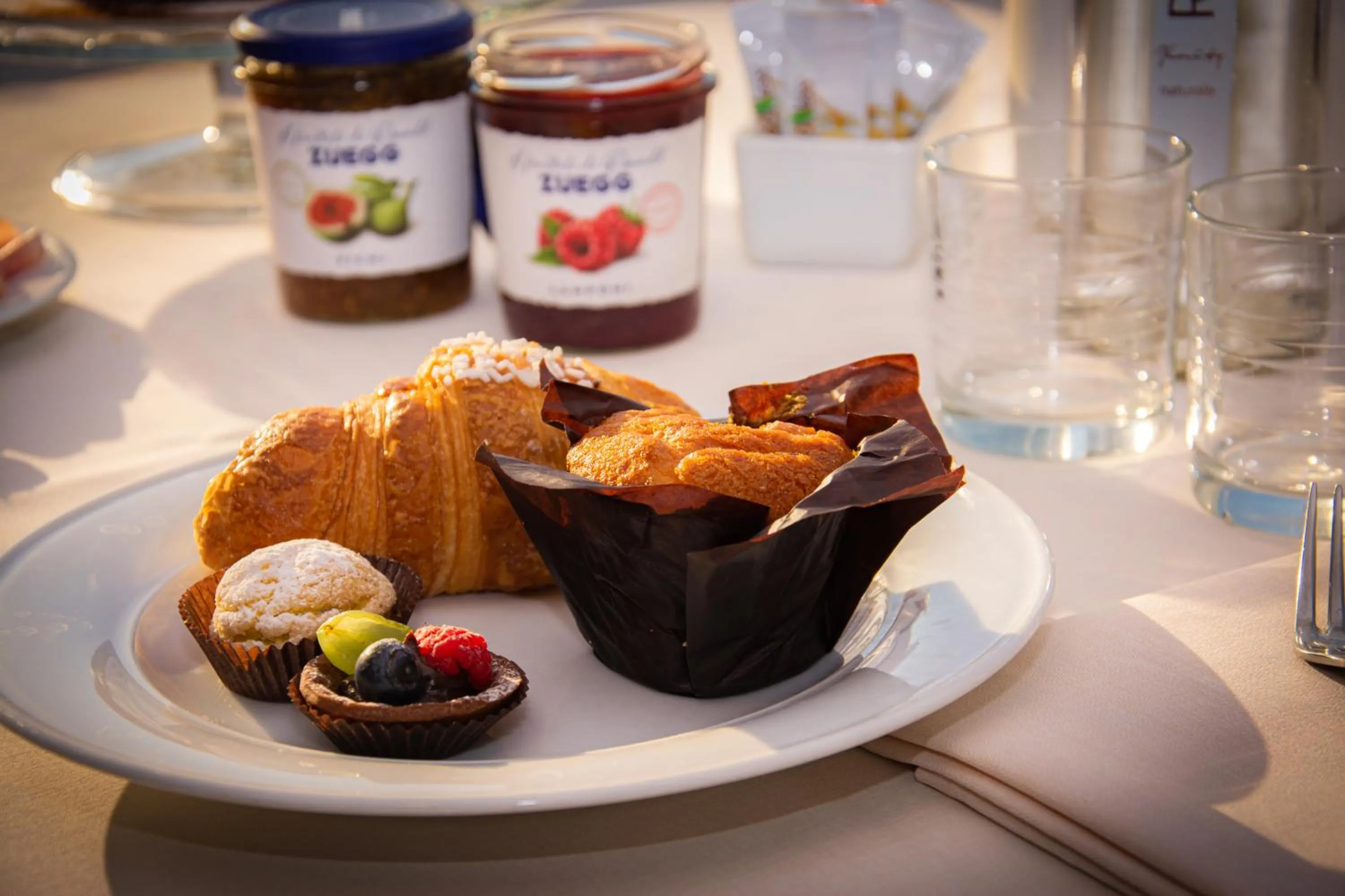 Breakfast in Hotel Nuova Barcaccia