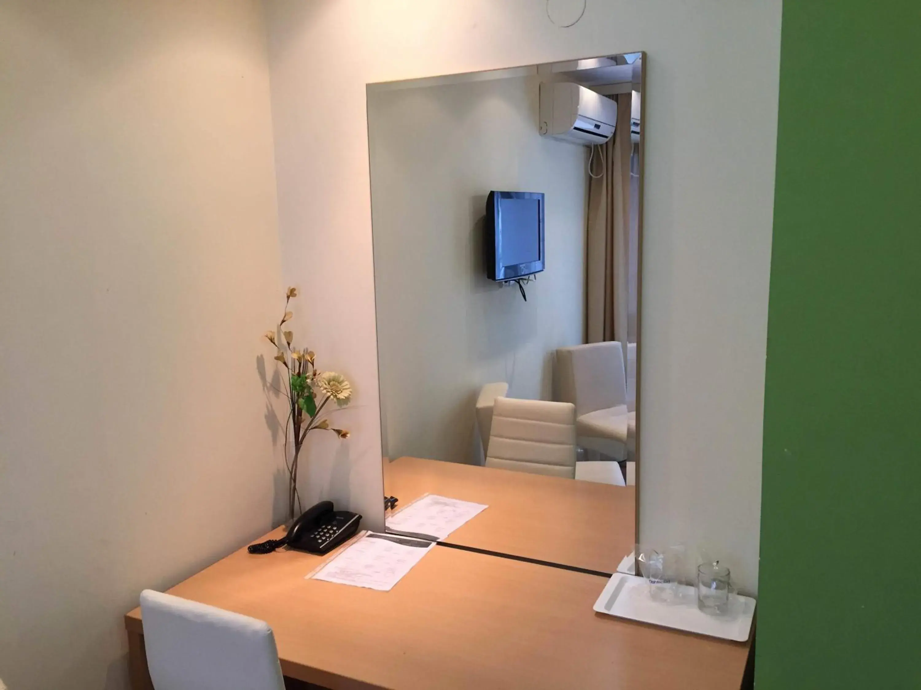 Double Room with Extra Bed in Hotel Tiski Cvet Double Room with Extra Bed in Hotel Tiski Cvet