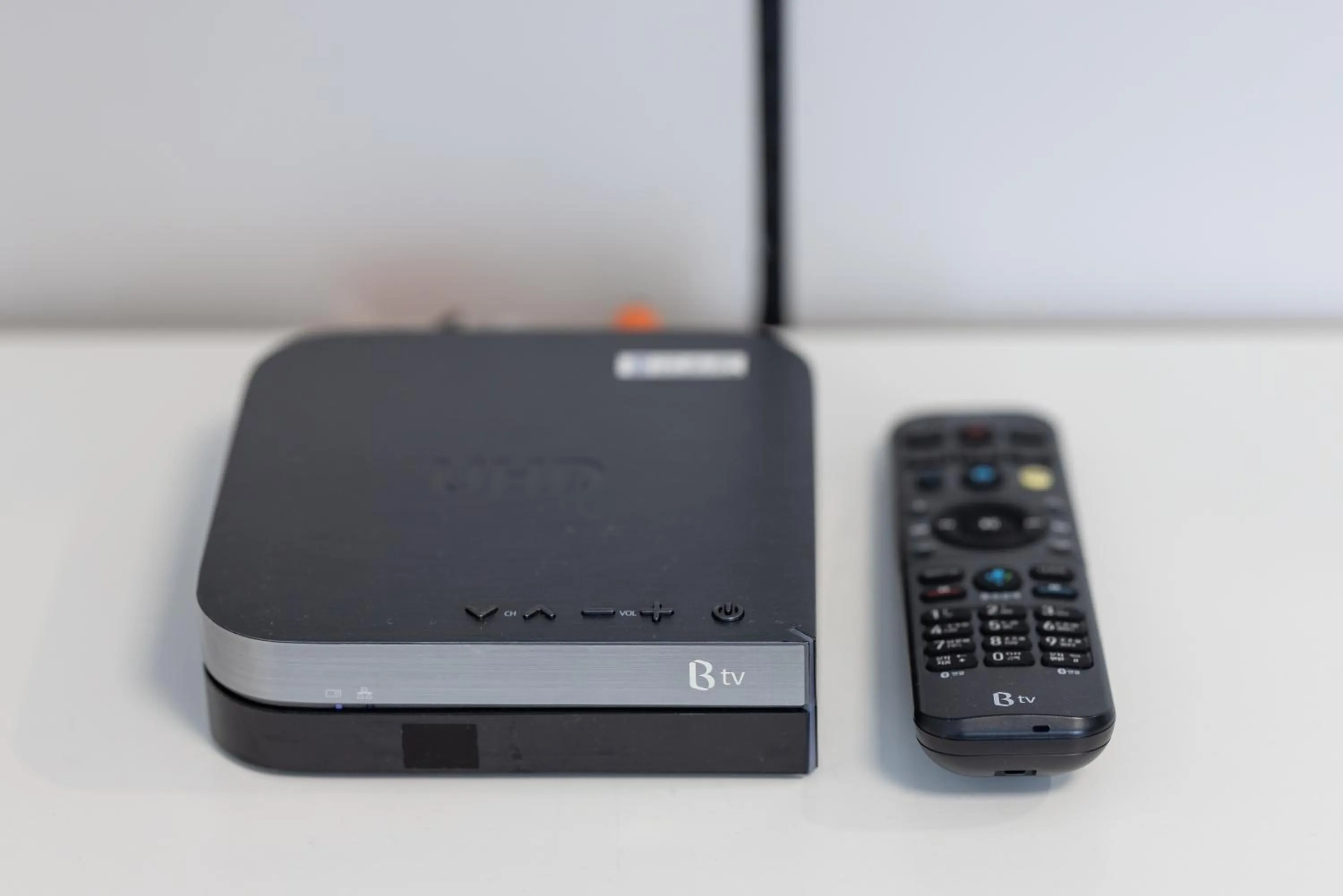 TV and multimedia in Grand Bleu Hotel & Residence