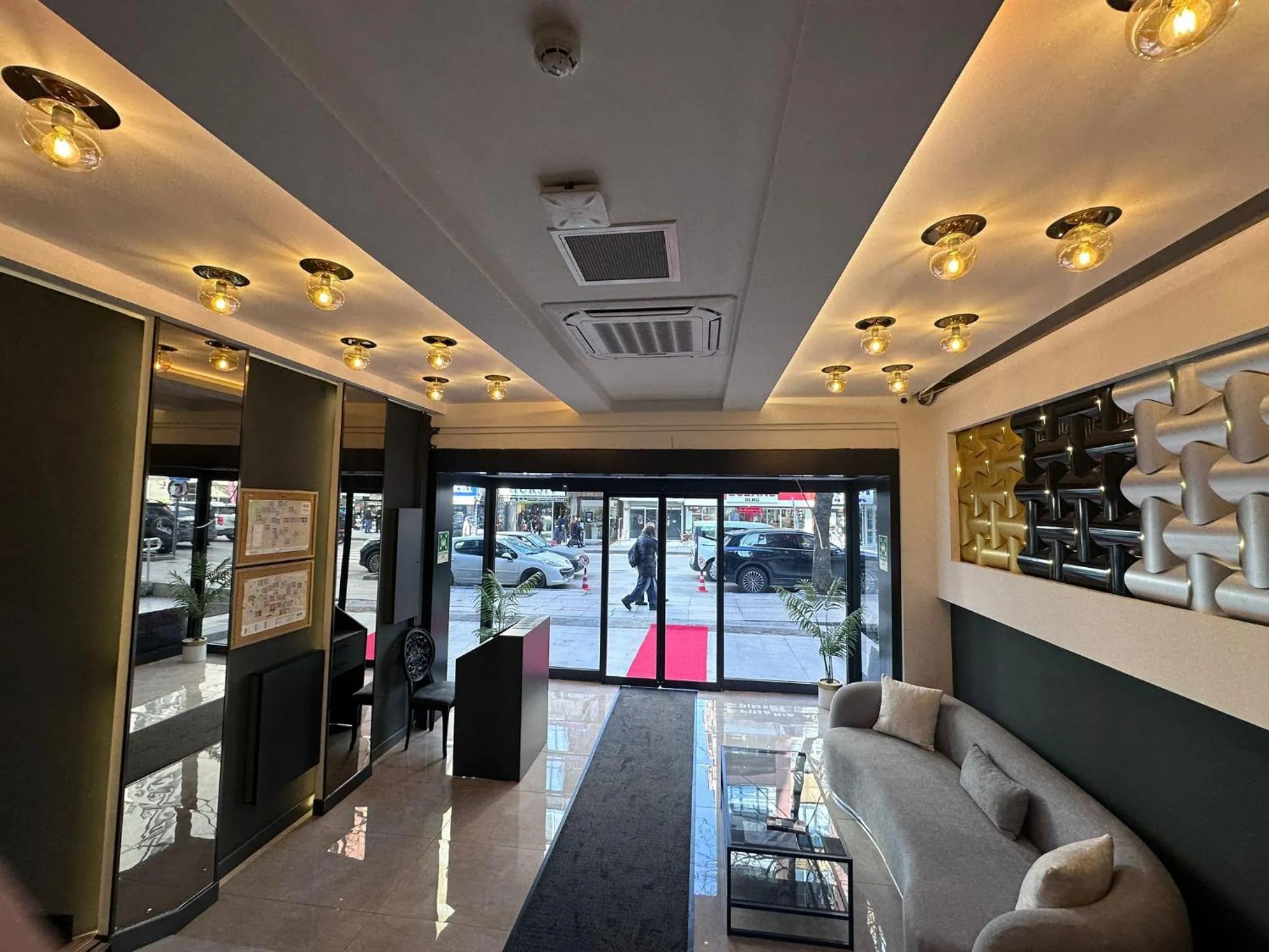 Lobby or reception in Lamore Hotel